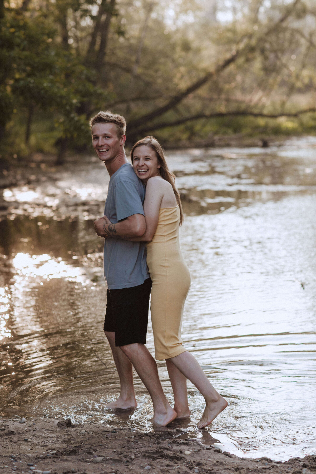 manitowoc-point-beach-state-park-engagement-nikki-n-photography-058