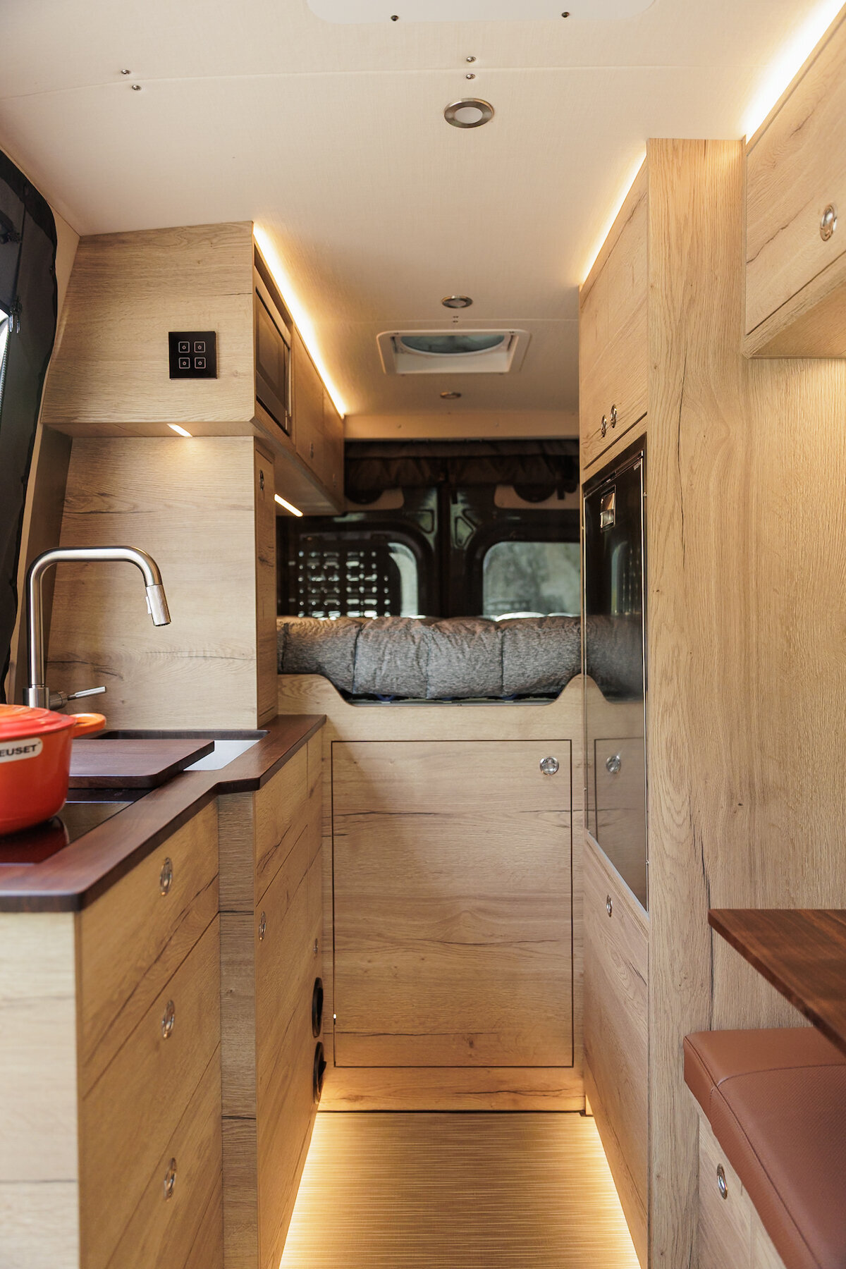 2_SummitSeeker_251013_BMV_#125_SlowFastcreative_1717