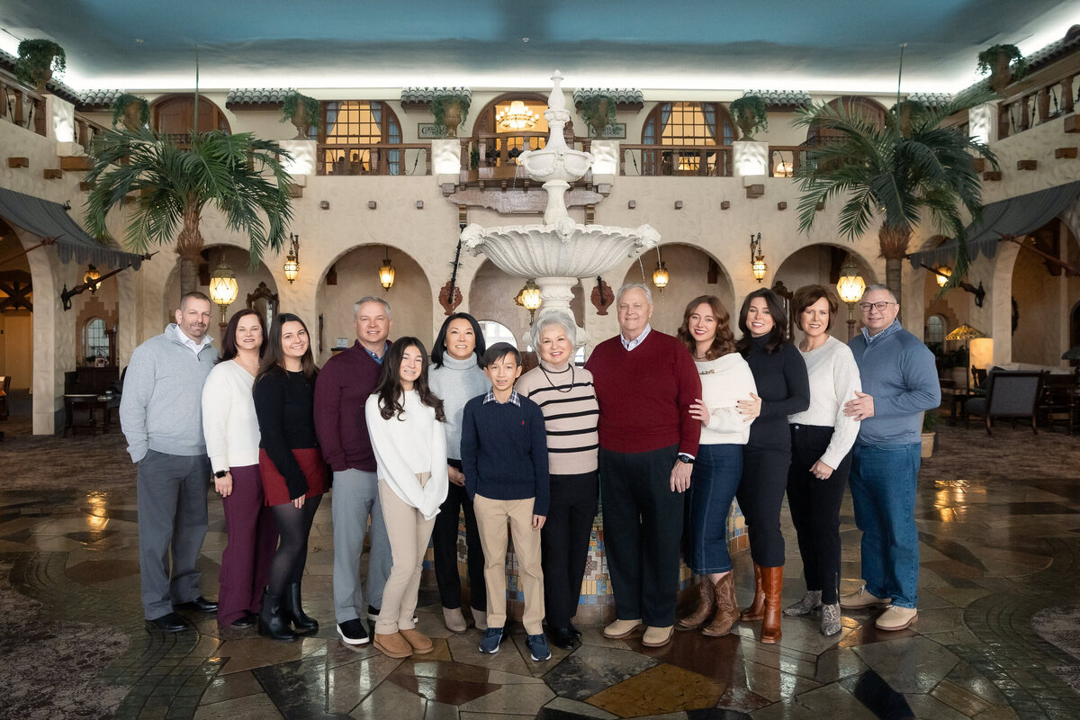 20250111_extended-family-session_central-pa_0012-Retouched