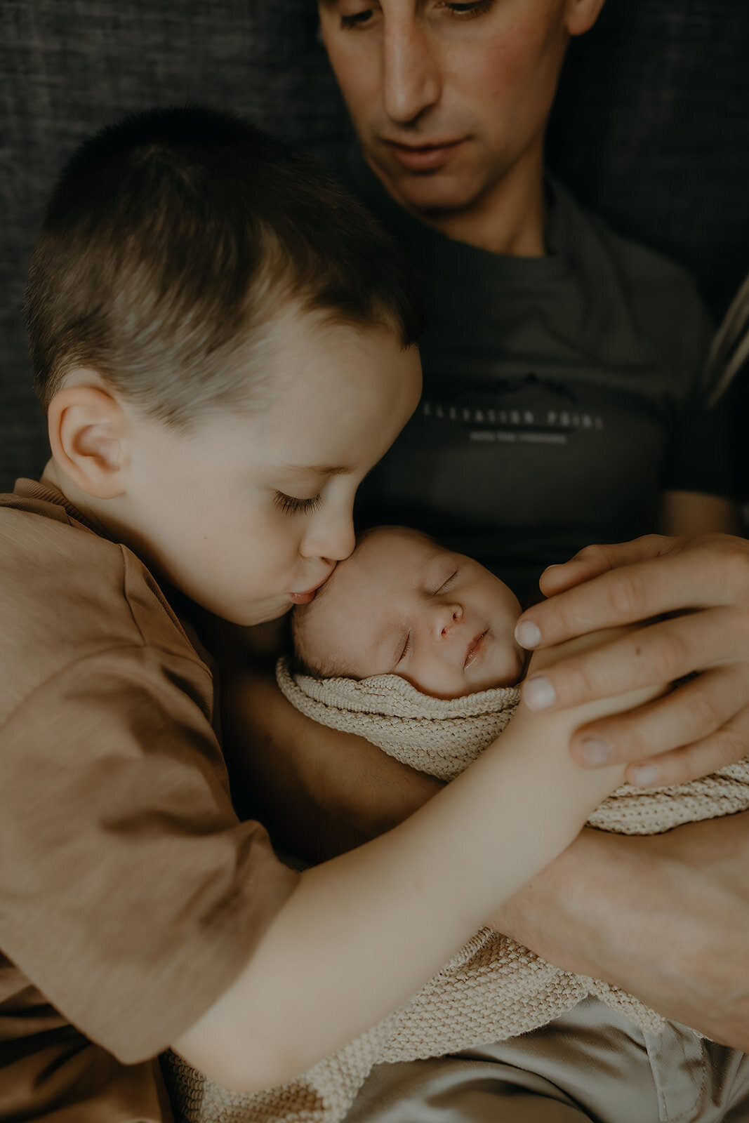 perth_photographer_newborn_lifestyle_the_edit_gallery (13)