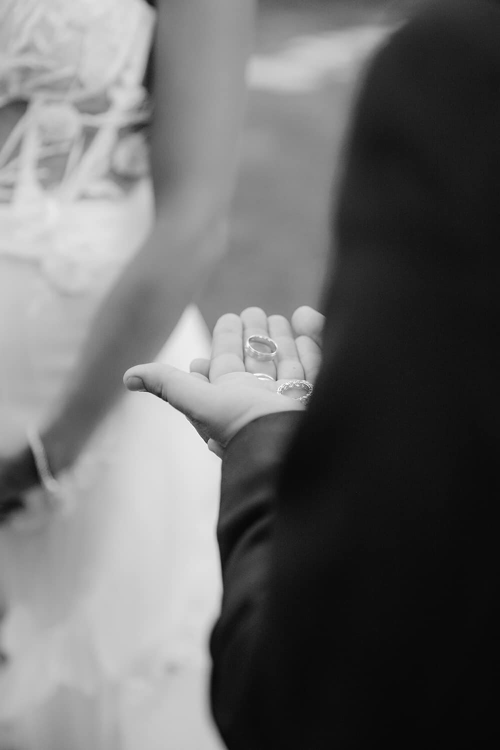 Belmond-Hotel-Caruso-Ravello-elopement-by-Julia-Kaptelova_Photography-072A