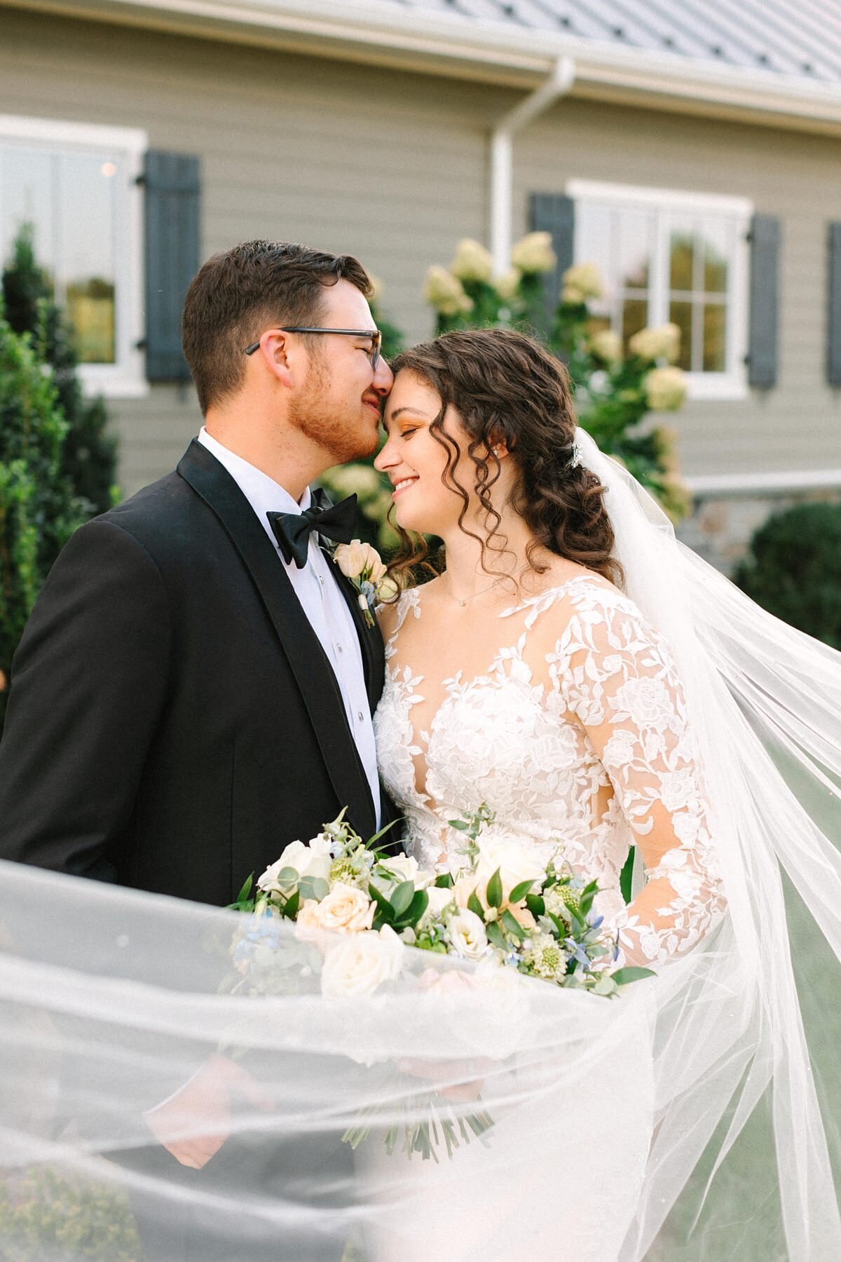 Bride and Groom Wedding Portaits Kelynn and Mathew Evansville Owensboro279