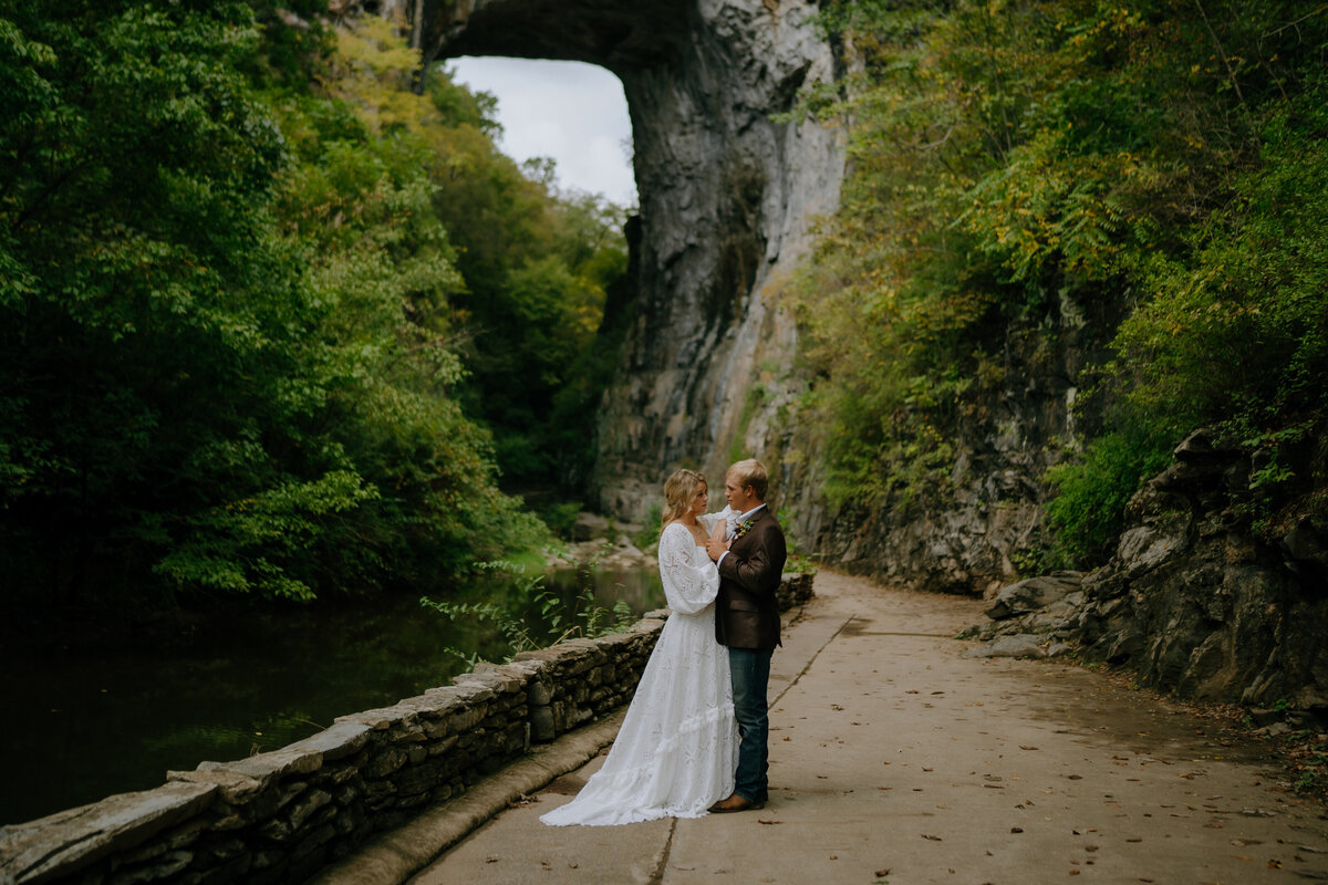 NaturalBridgeBridals-09584