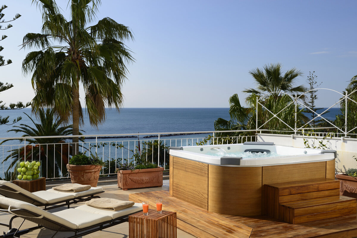 Waterstone - Royal Hotel Sanremo - Sanremo - Luxury Boutique Hotel - 29 whirlpool Suite