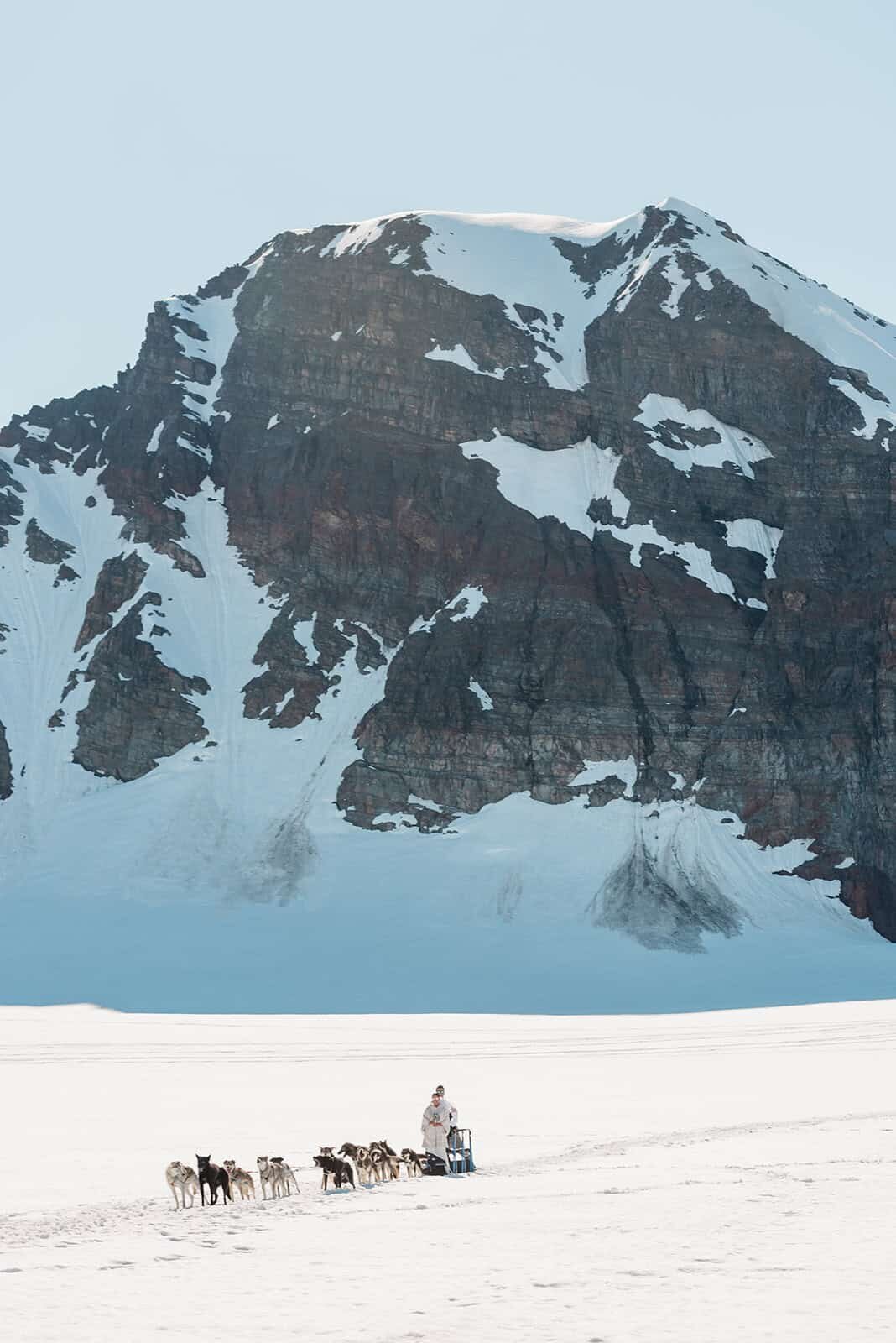 alaska-elopement-experience-glacier-backdrop