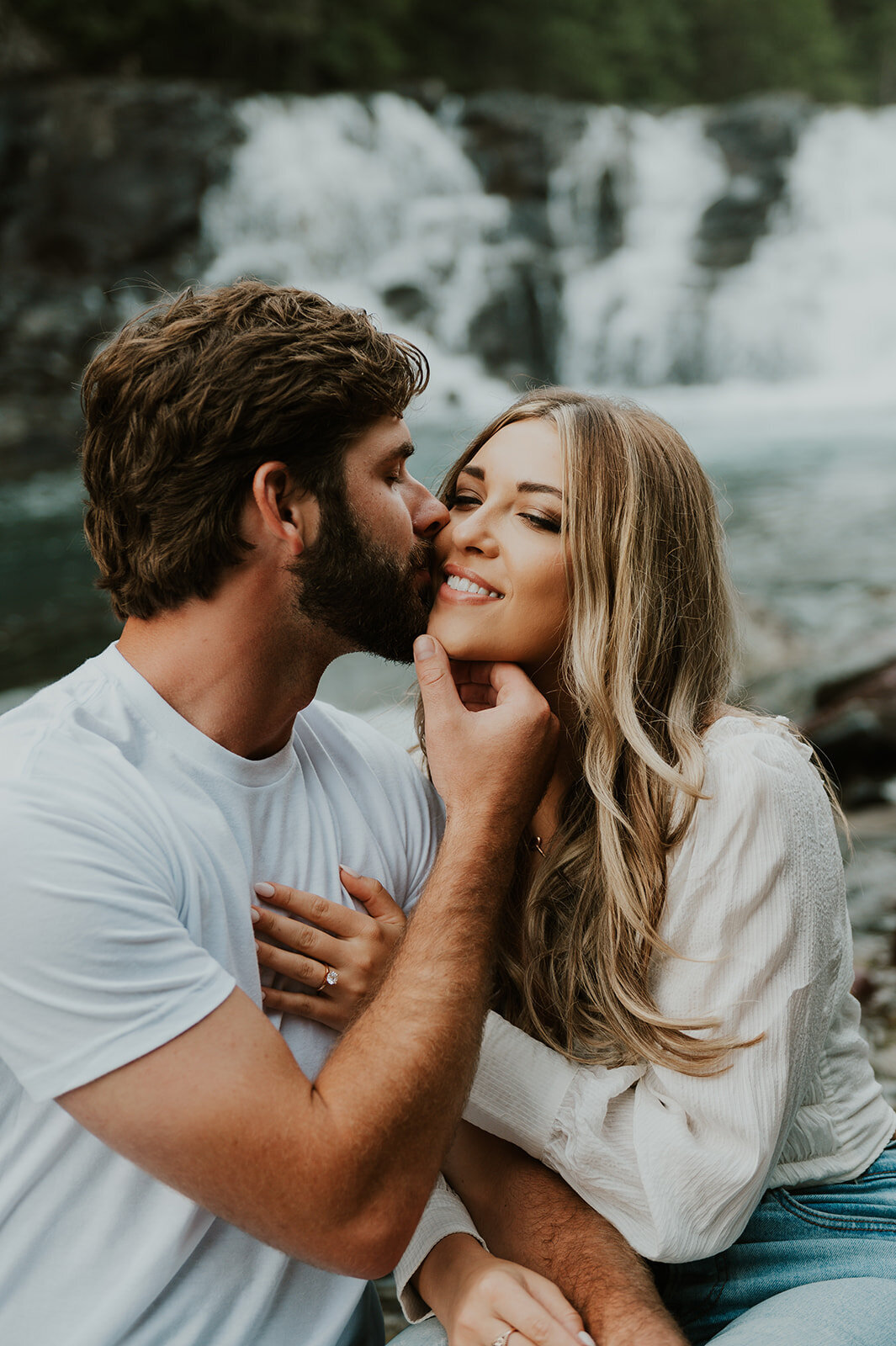 presley-gray-glacier-national-park-engagement-0663