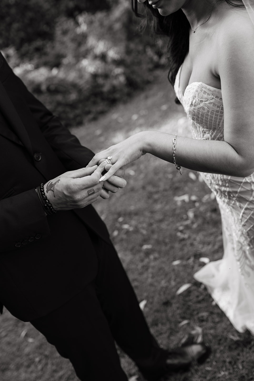 Danielle-Aisling_Ottawa_Wedding_CB-210