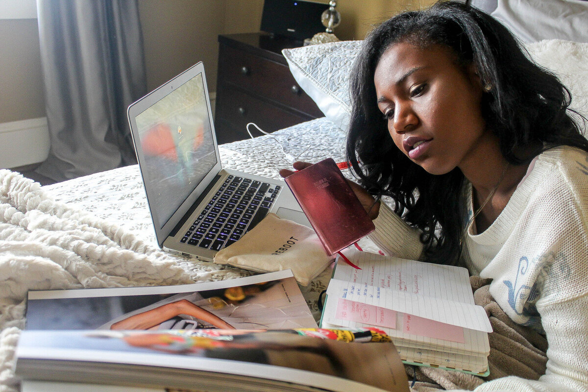 Createherstock Bedroom Creatives Neosha Gardner 2