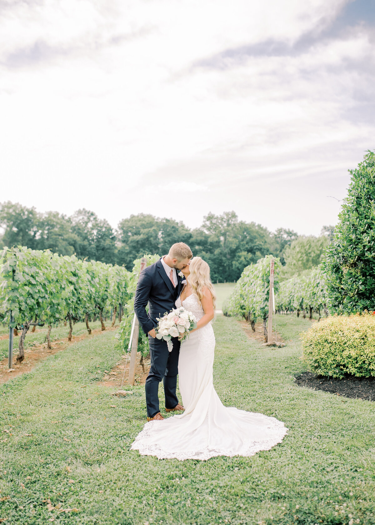 Morais-Winery-Northern-Virginia-Wedding-Photographer-19
