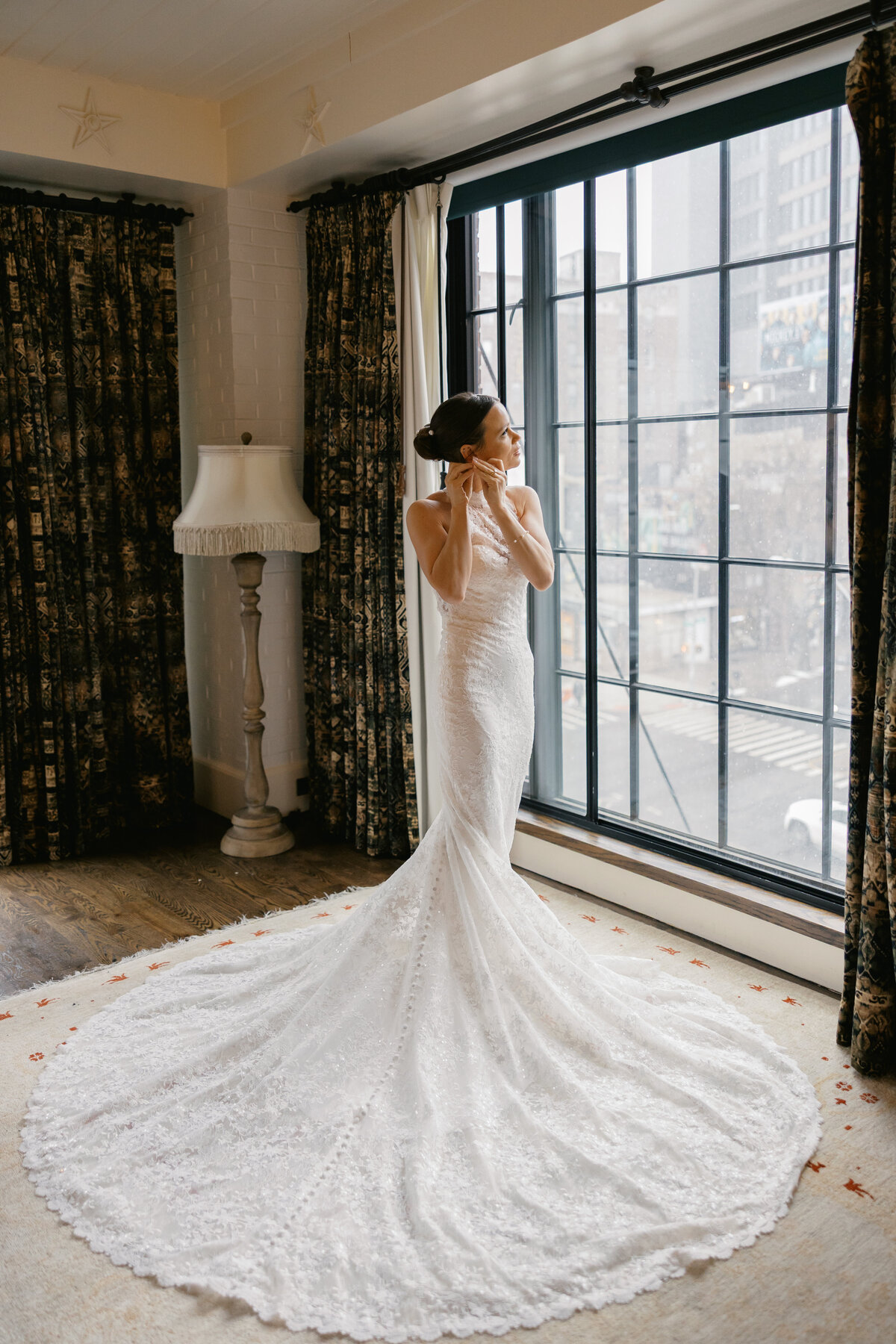 Noelle & Josh - NYC St Patricks Bowery - Wedding Previews 026
