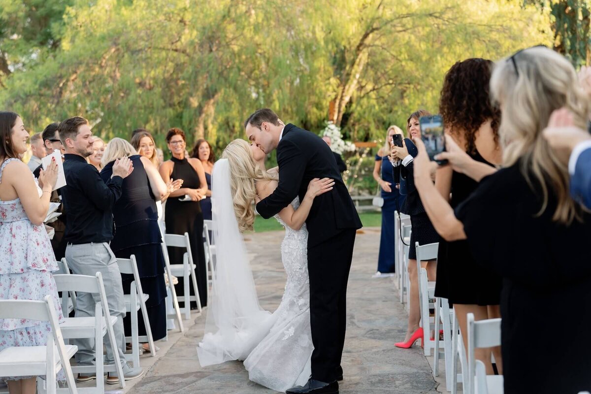lake-oak-meadows-wedding-32