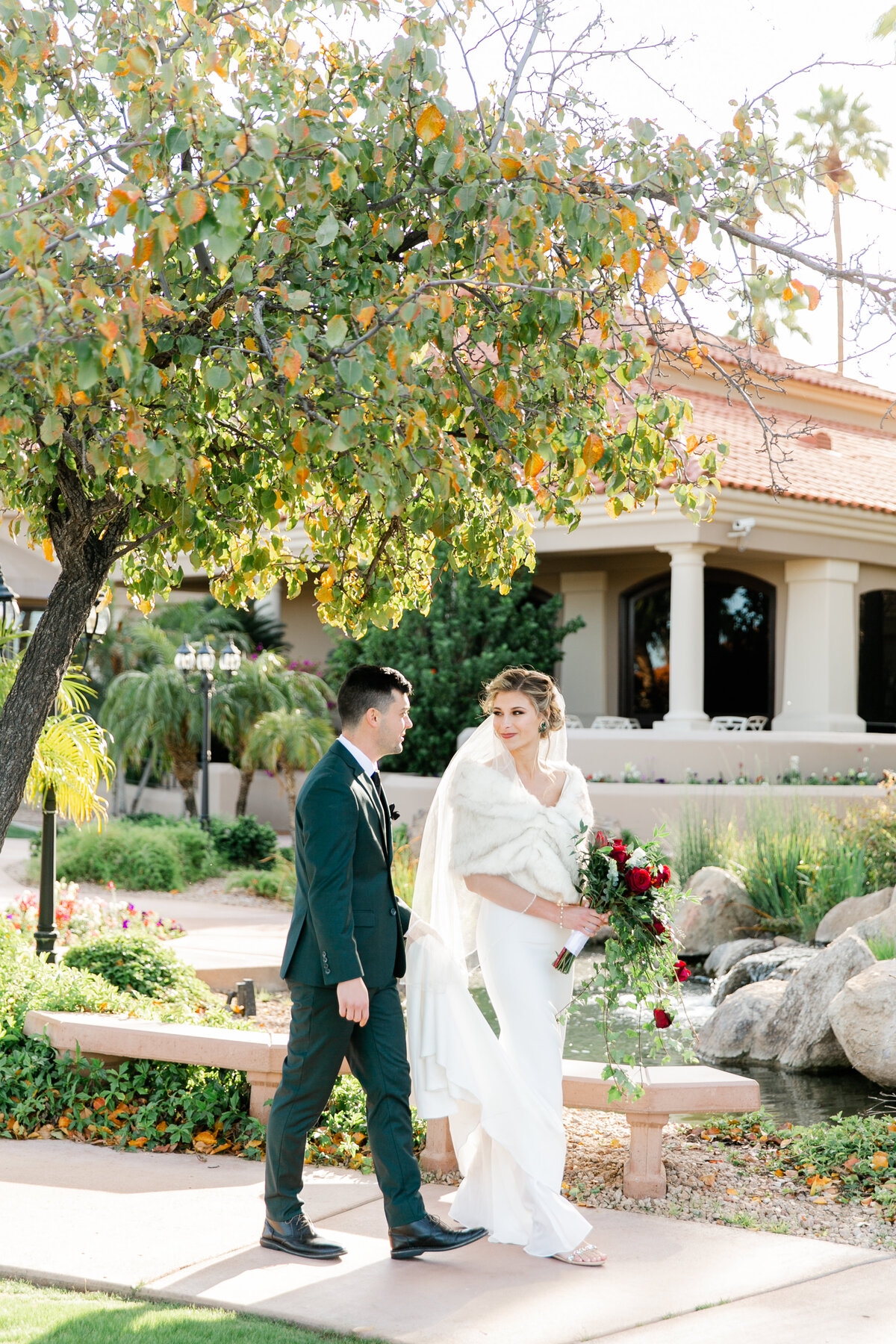 Karlie Colleen Photography - Gilbert Arizona Wedding - Val Vista Lakes - Brynne & Josh-438