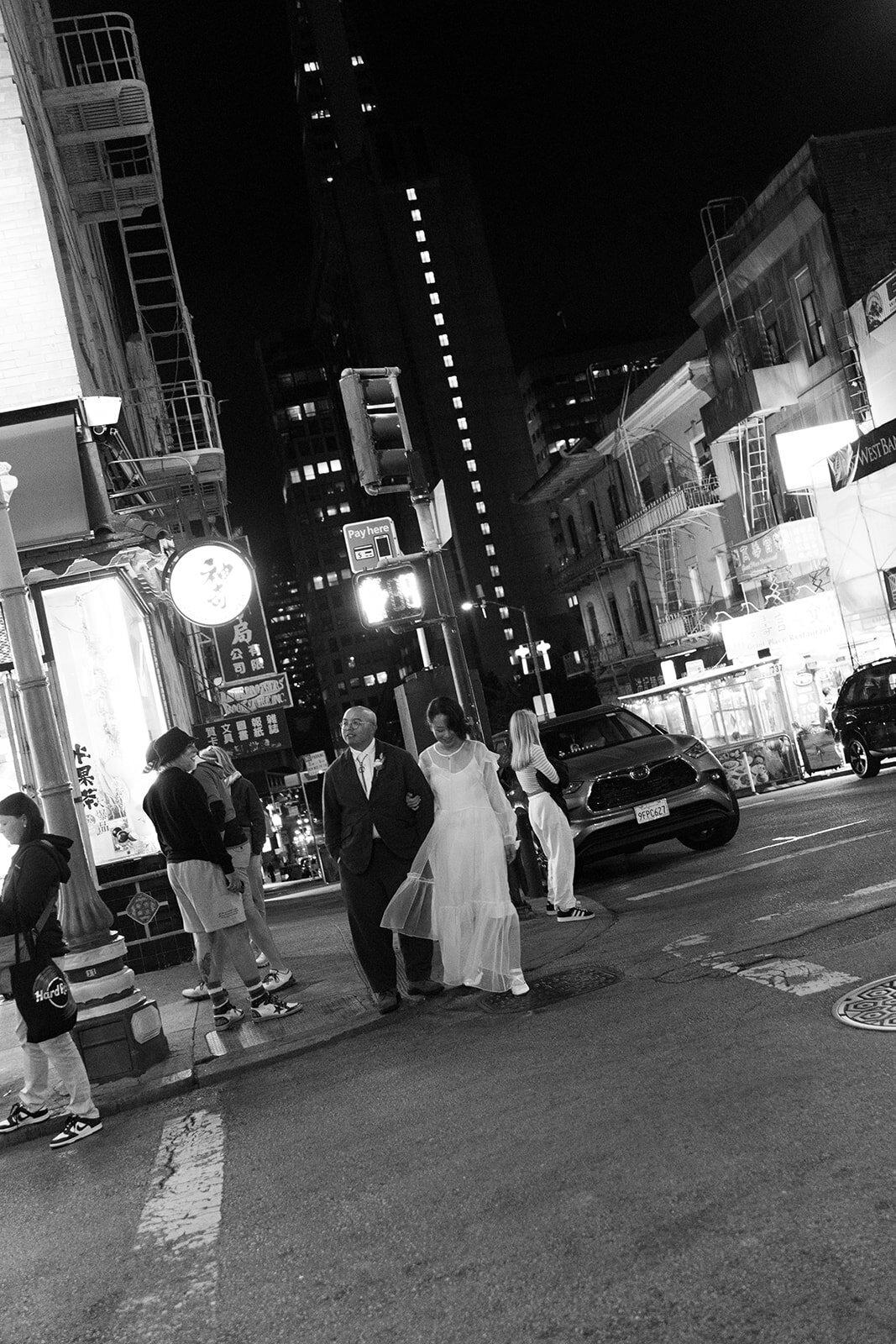 Maya&Fred-Chinatown-NightPortraits-26