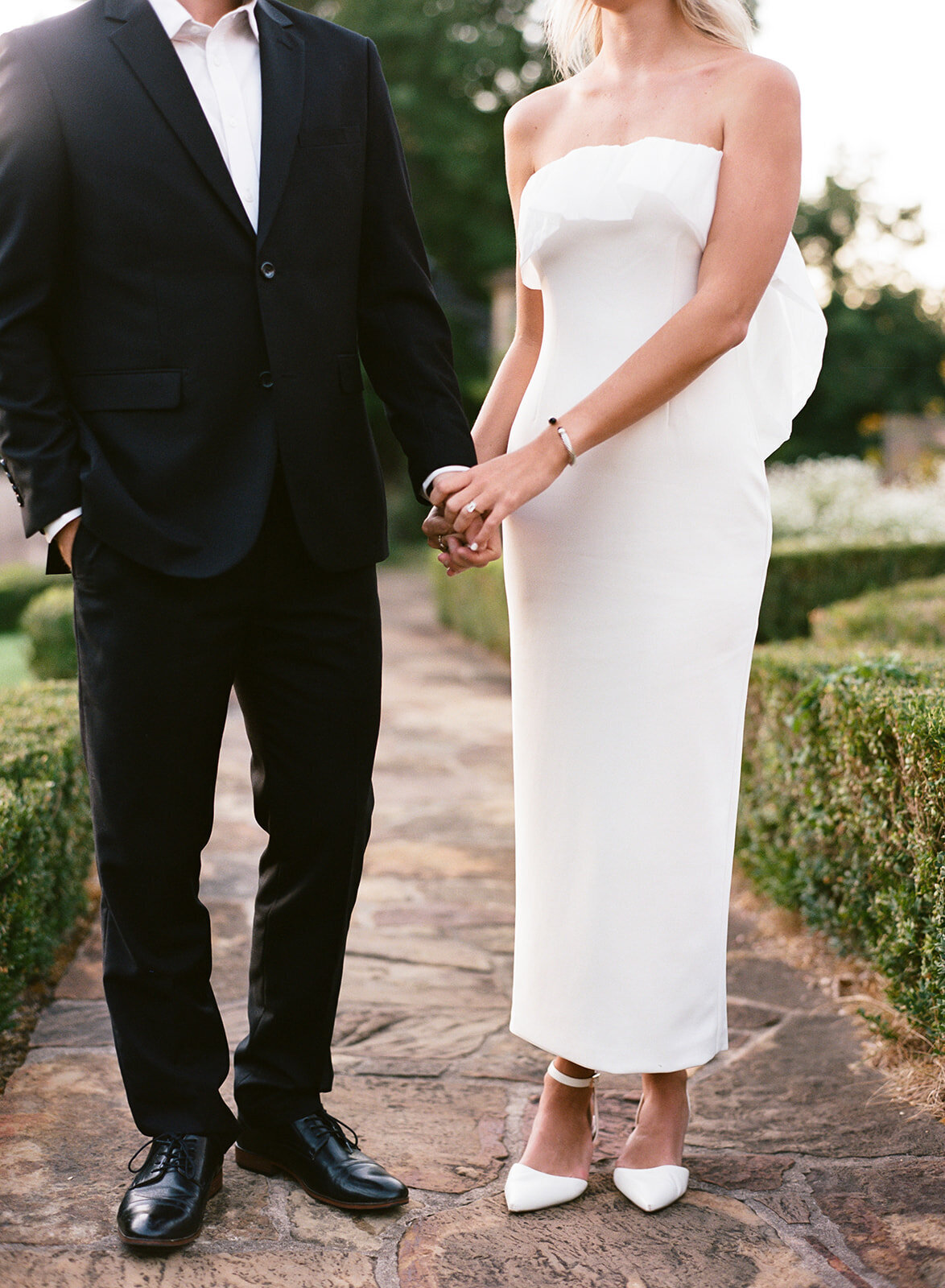 10-22-25 Riley & Peter Engagement Session at the Philbrook Museum Tulsa Wedding Photographer Laura Eddy Photography-20
