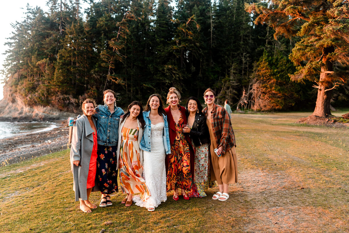 Family at Agate Beach Lodge Wedding 