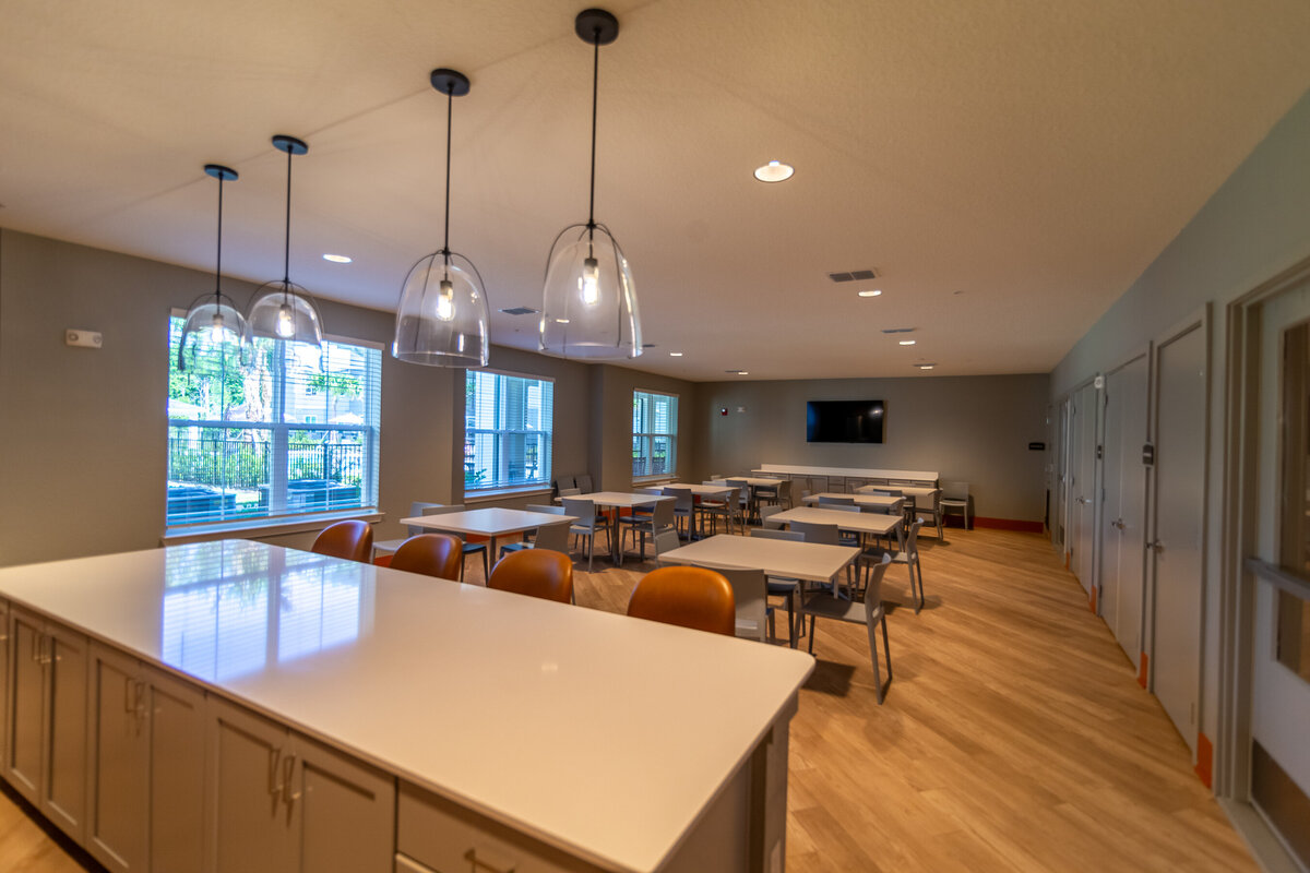 042324ROCHESTERPARK-118