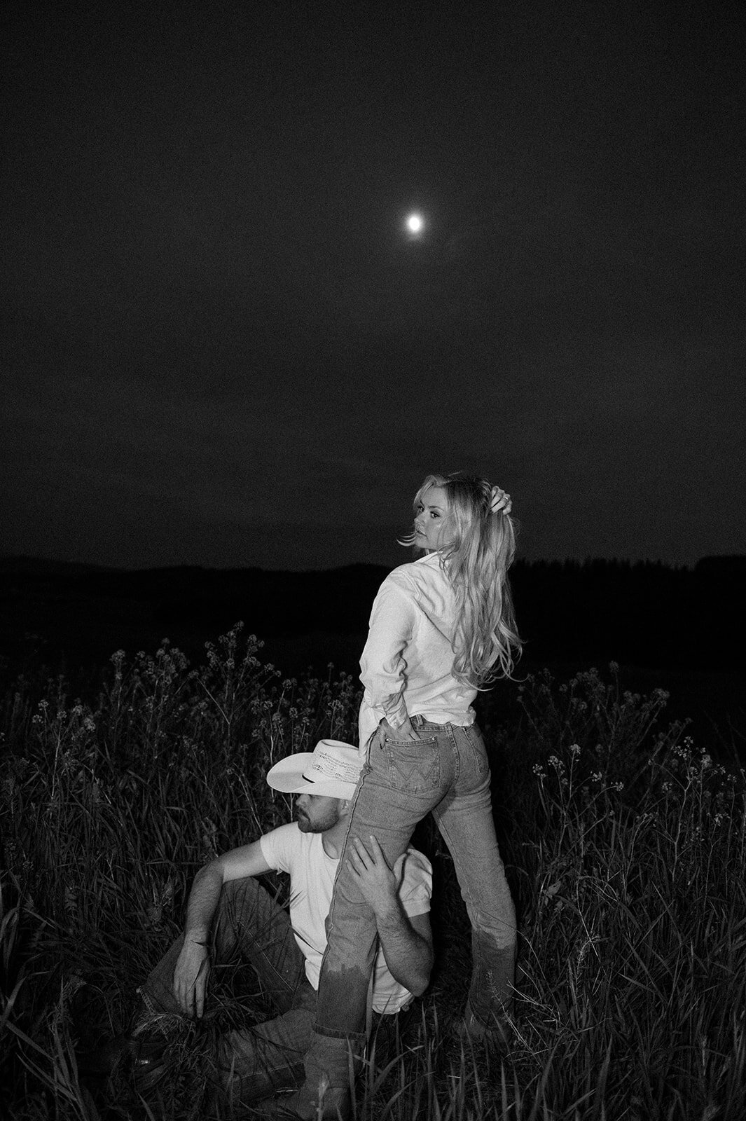 presley-gray-nighttime-western-montana-engagement0098
