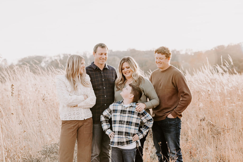 christina_ney_photography_wedding_engagement_lifestyle_photographer_dubuque_iowa_wedding_planning_assistance_adventurous_bold_laidback Family Photography7