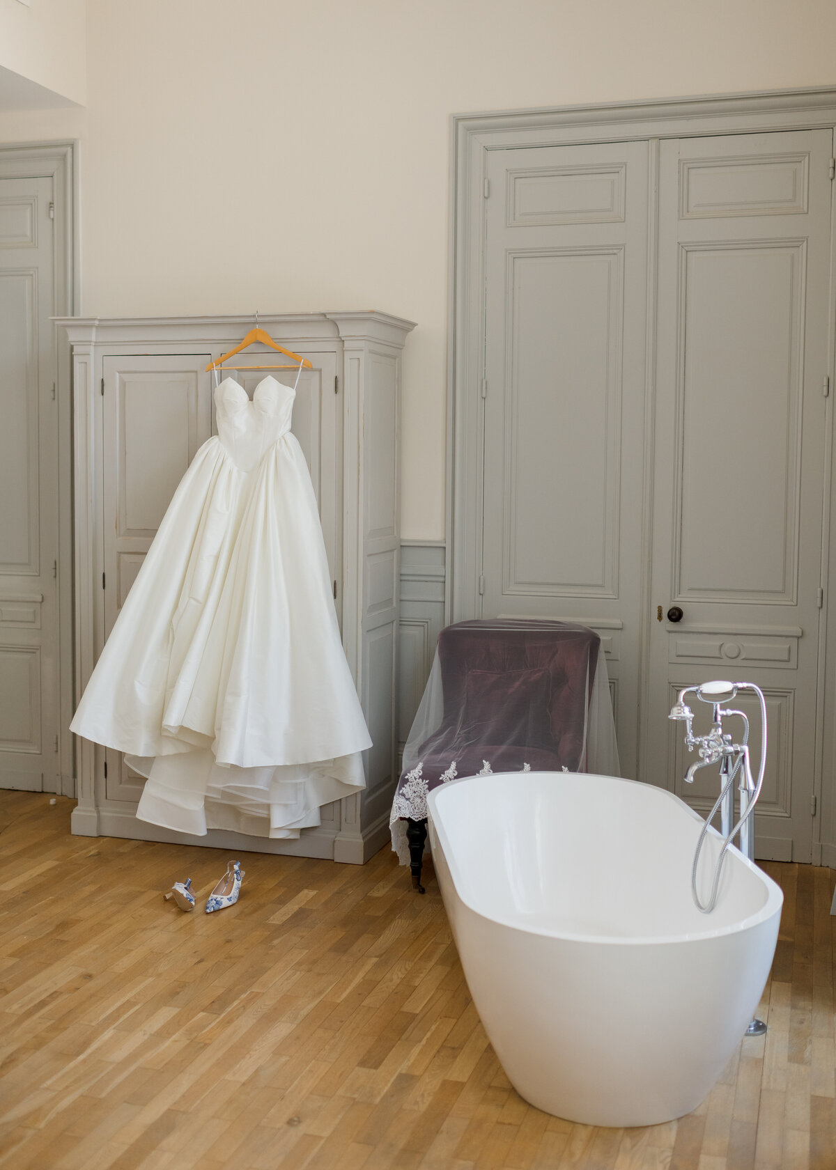 wedding-dress-hung-with-wedding-details-69