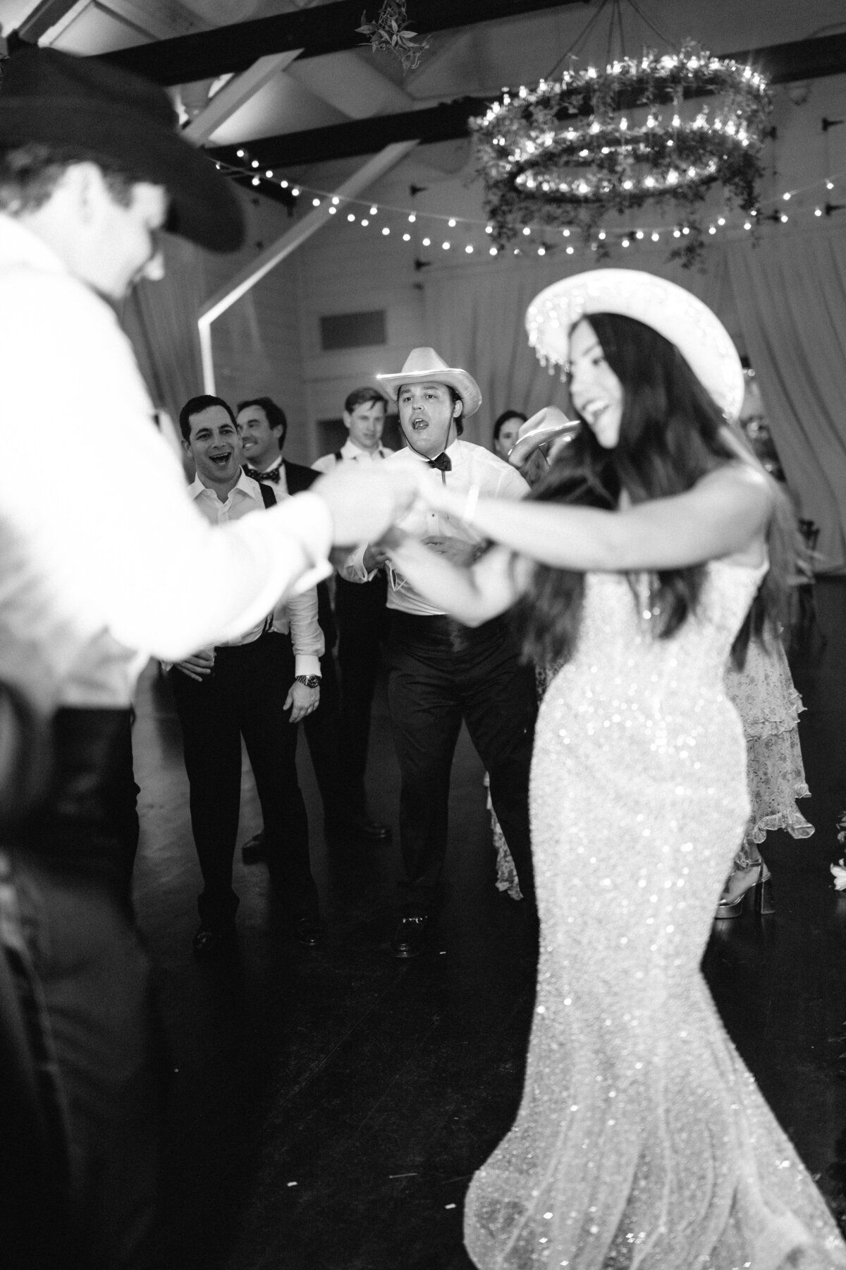 english-preview_moffitphoto027small