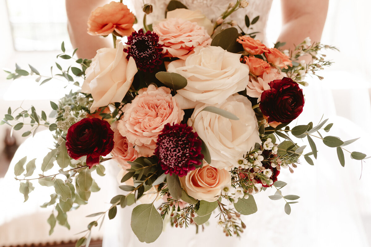 autumn colours bridal bouquet