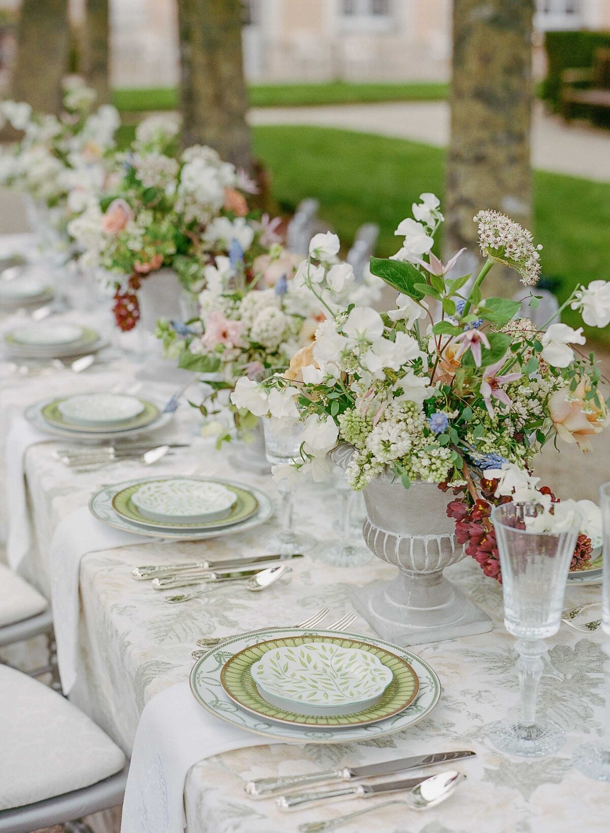 Chateau-Grand-Luce-Wedding-Photographer-Molly-Carr-141
