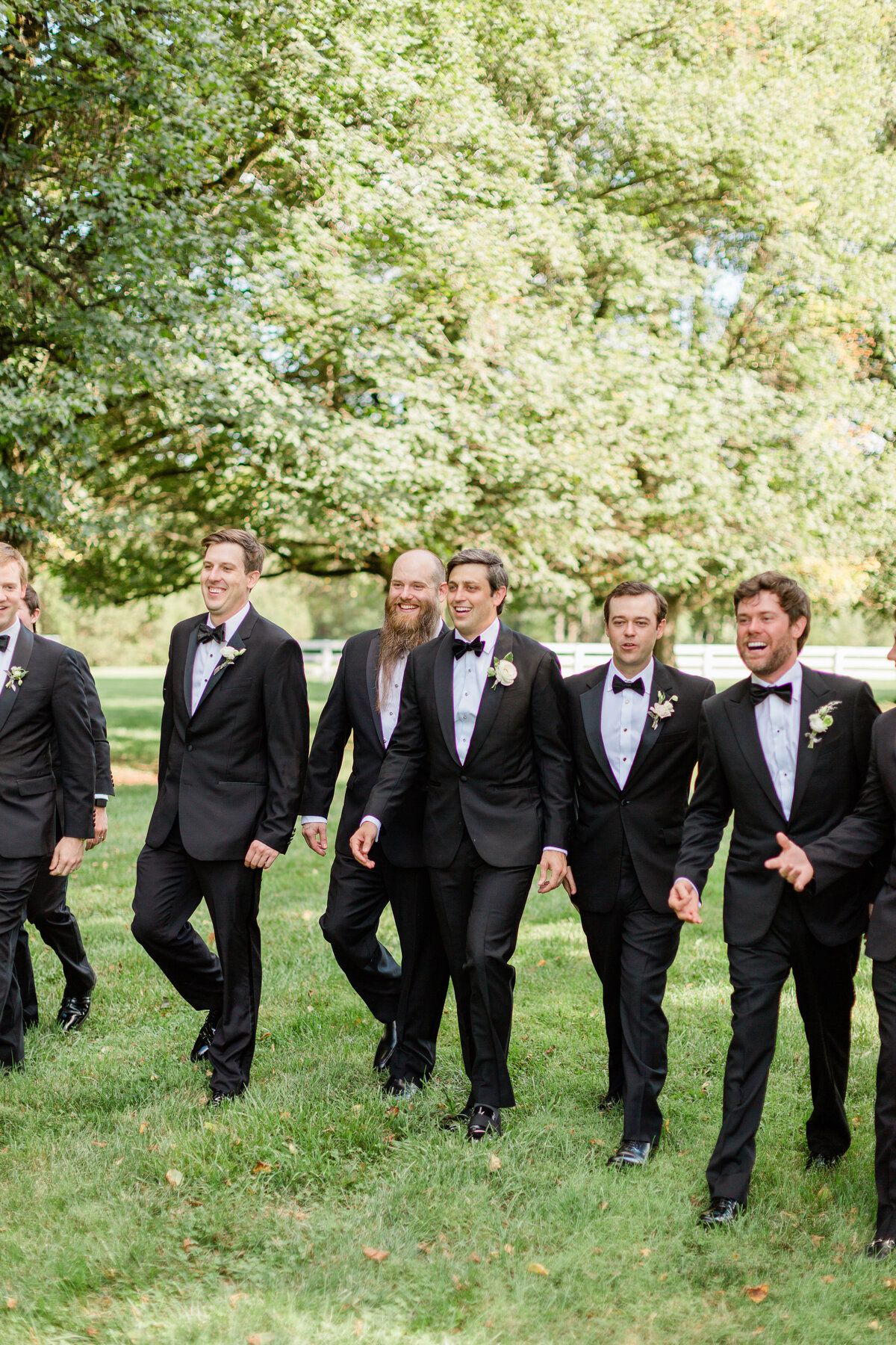 Matt&Carson-CastleHillCider-Charlottesville-Wedding-KelseyMariePhotography-September2021-0046