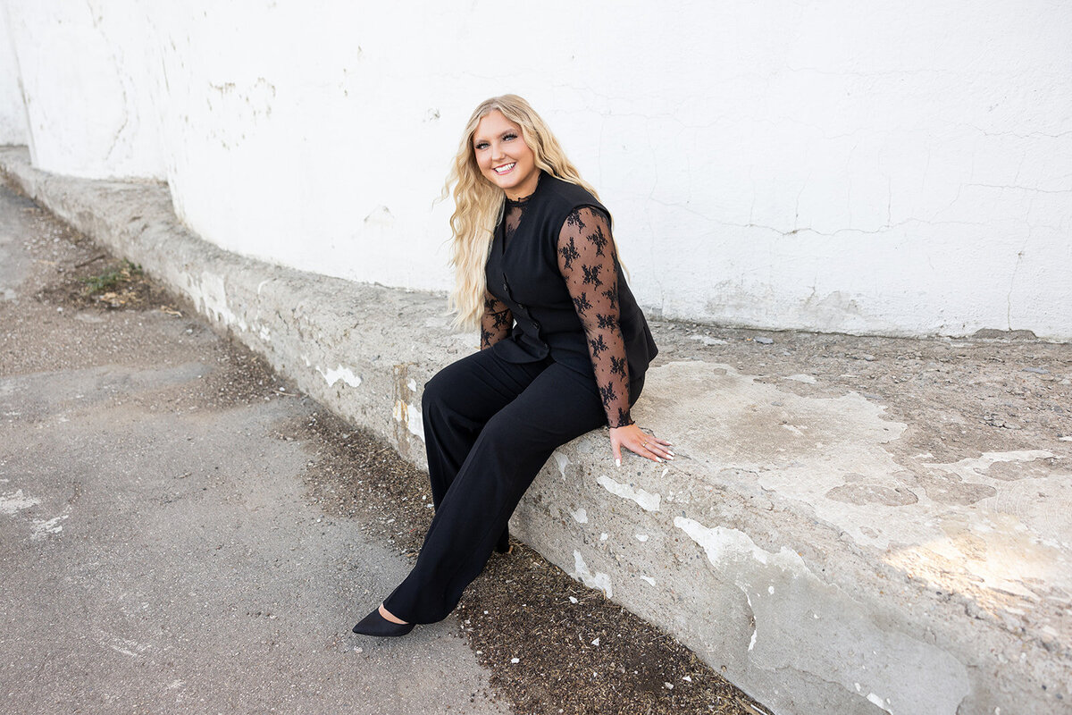 Kellie-Rochelle-Photography-Williston-North-Dakota-Girl-High-School-Senior-Session4