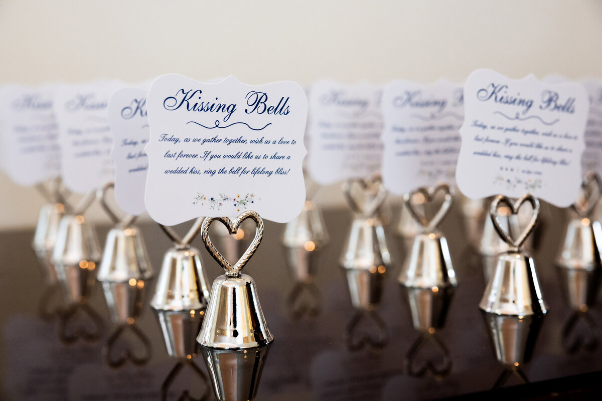 details_503_bob_and_dawndavisphotography