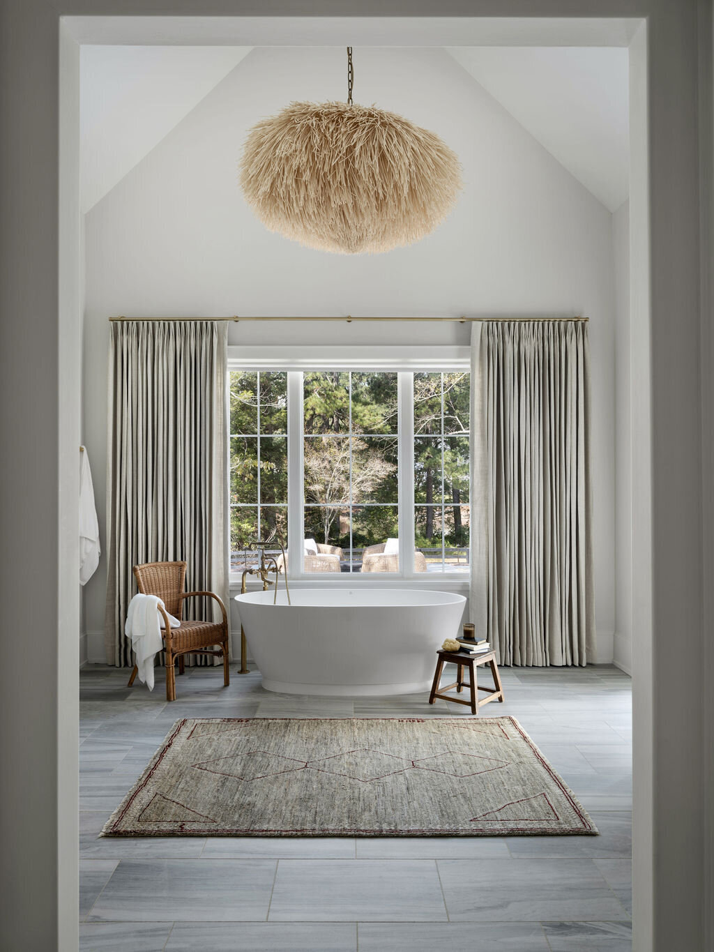 TaraFust10_6_24_RusticWhite006