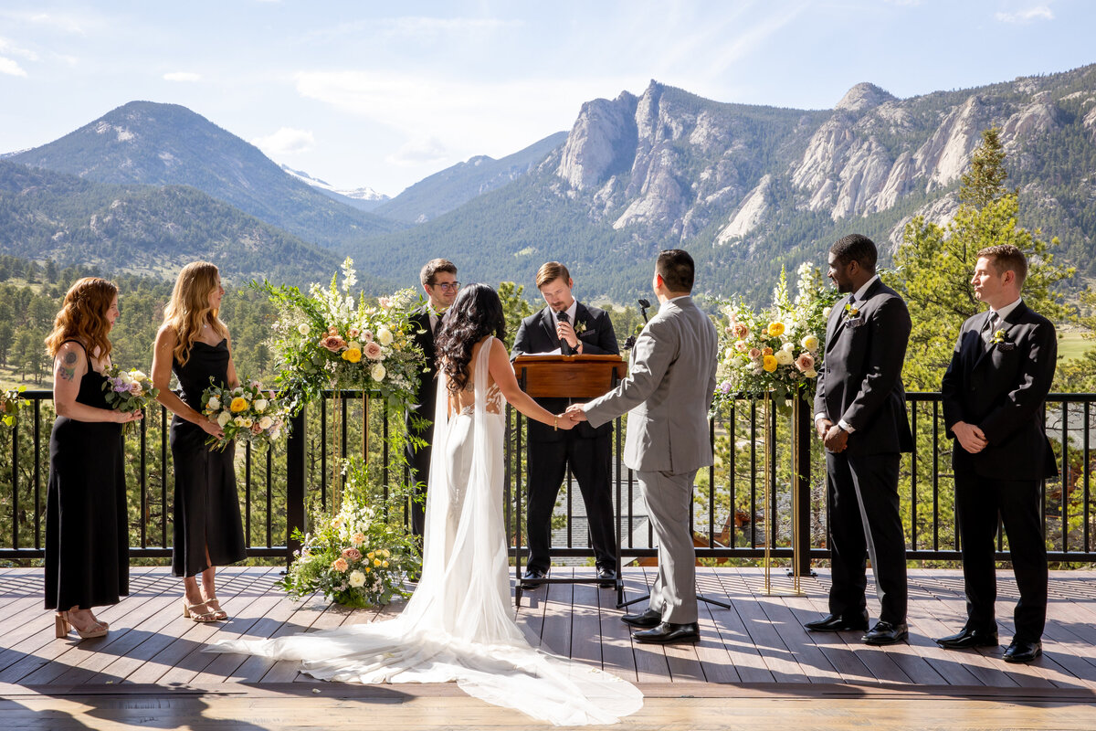 Black-Canyon-Inn-The-Boulders-Estes-Park-Wedding-22