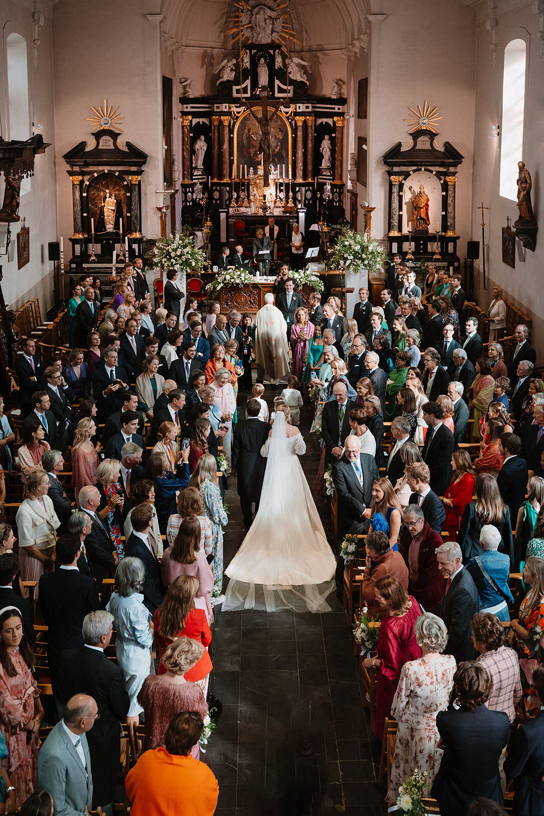 luxurious-royal-like-wedding-belgium-00042