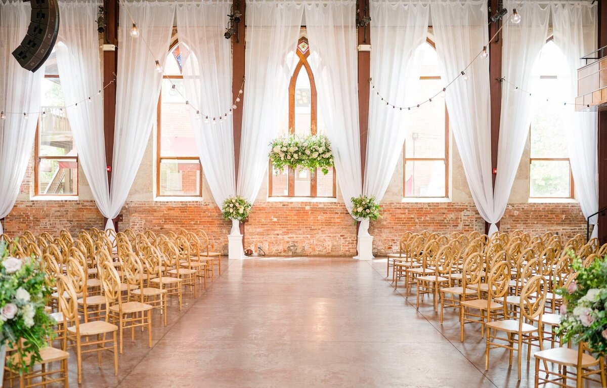 Brooklyn Arts Center Wedding | Blue Satin Bee 01