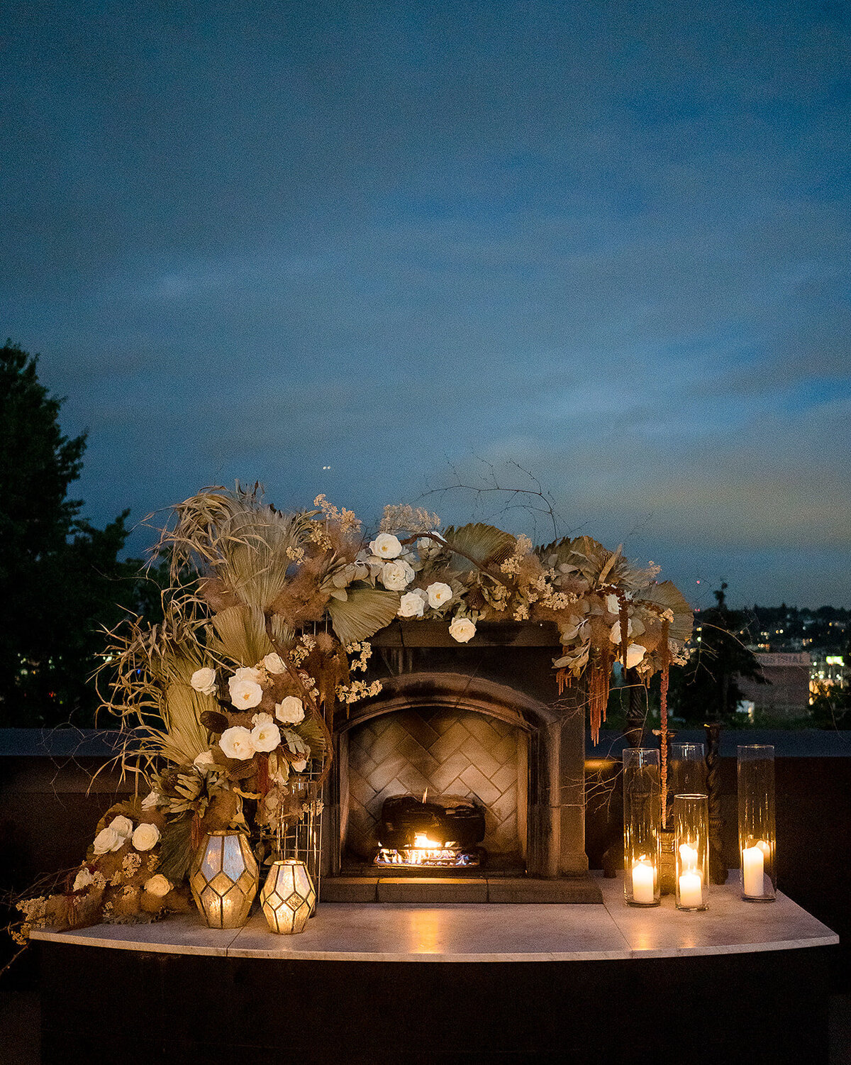 Elegant-Olympic-Rooftop-Wedding-FLORA-NOVA-DESIGN-00070
