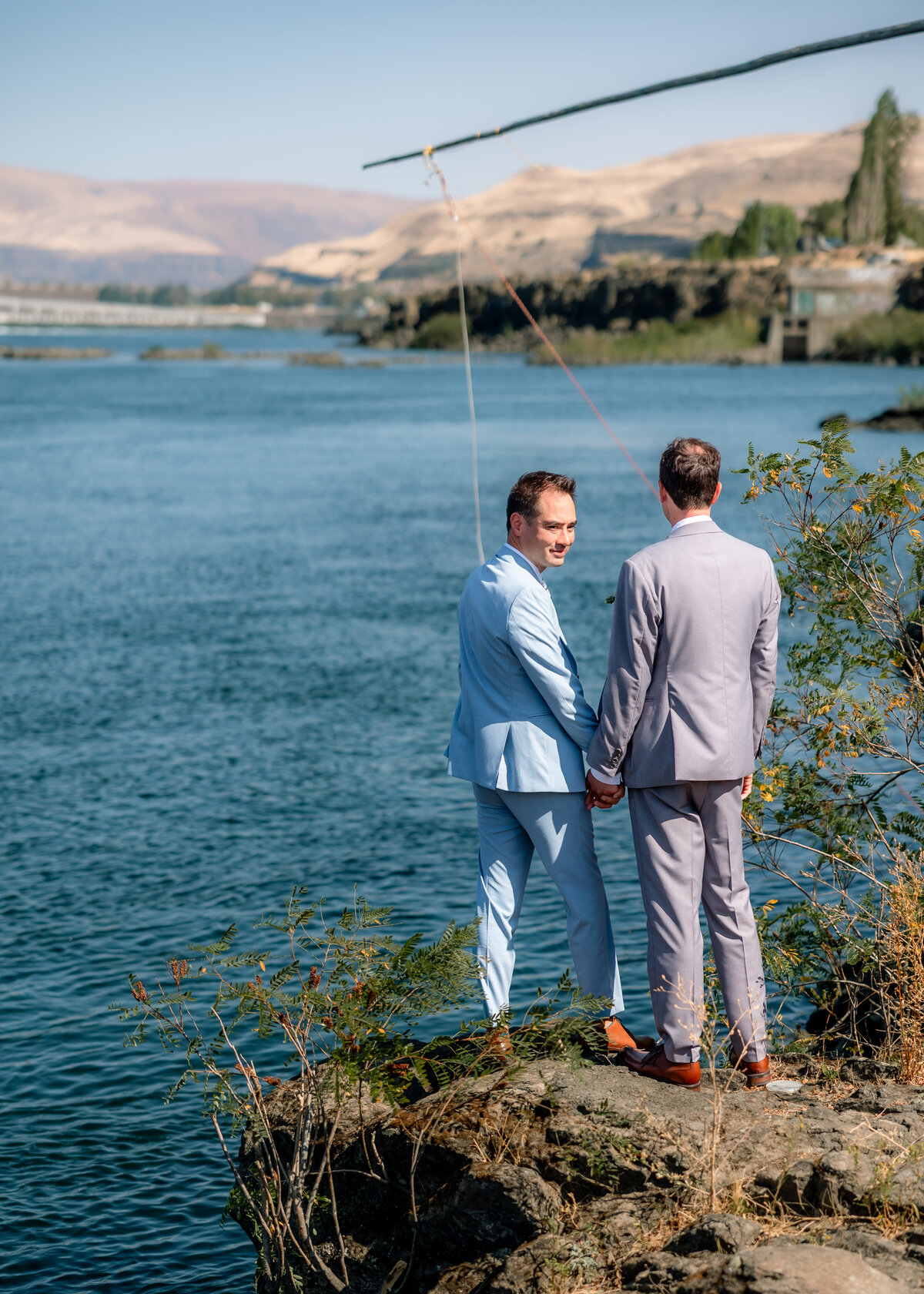 Columbia-Gorge-Wedding-Photographer.jpg