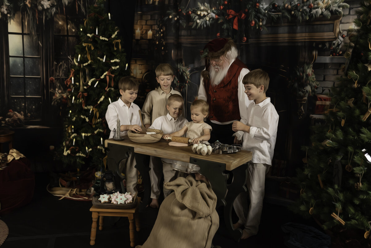 07.15.24-Vintage Father Christmas Kids-192-Edit copy