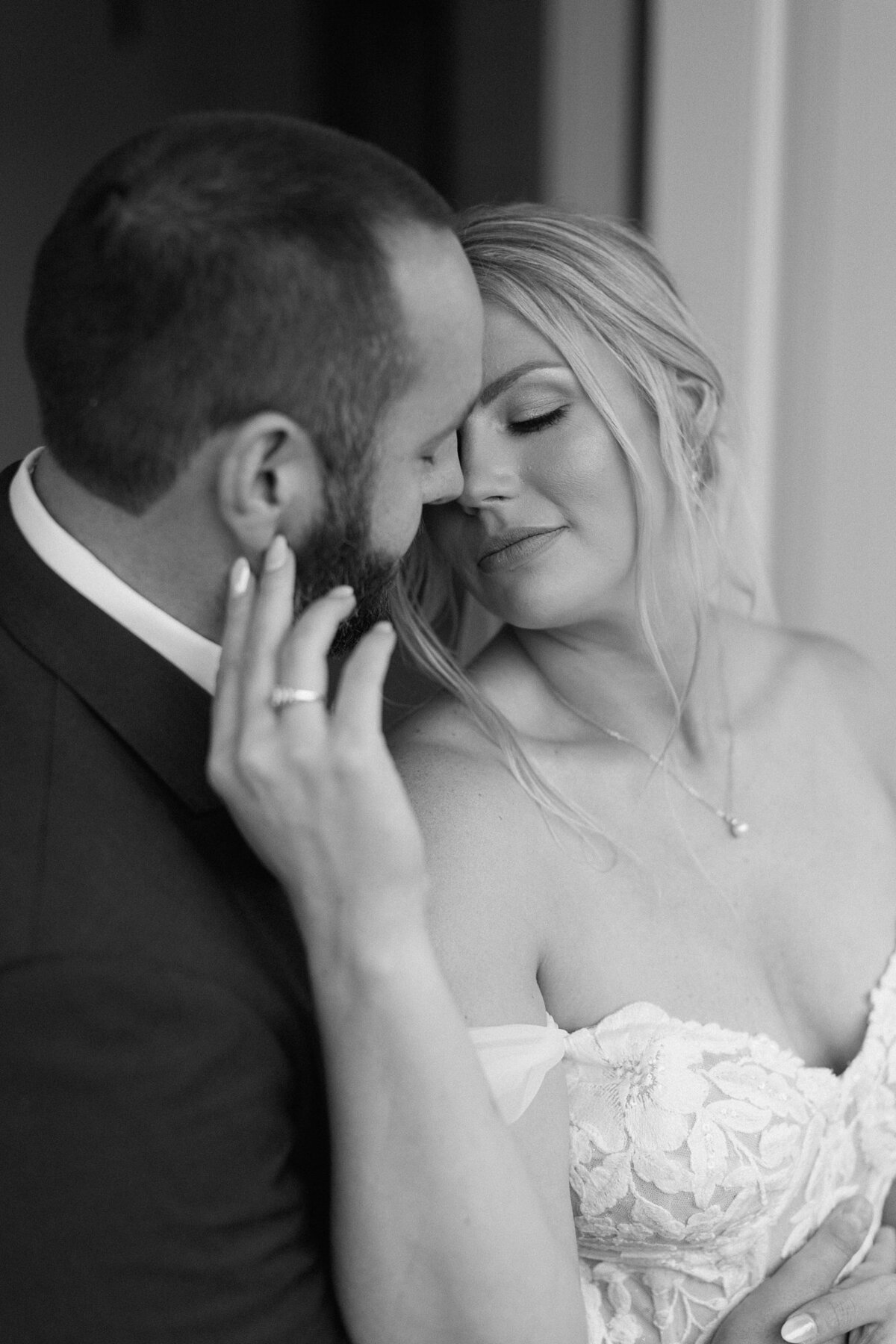 danielleandaaronsfarmhouseweddingkristinnicholephotography72