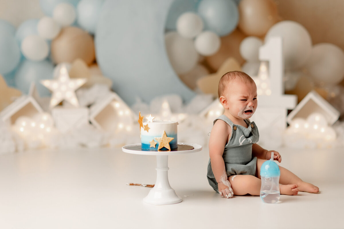 Cave Springs cake smash photographer, cake smash photography near me, NWA cake smash photos