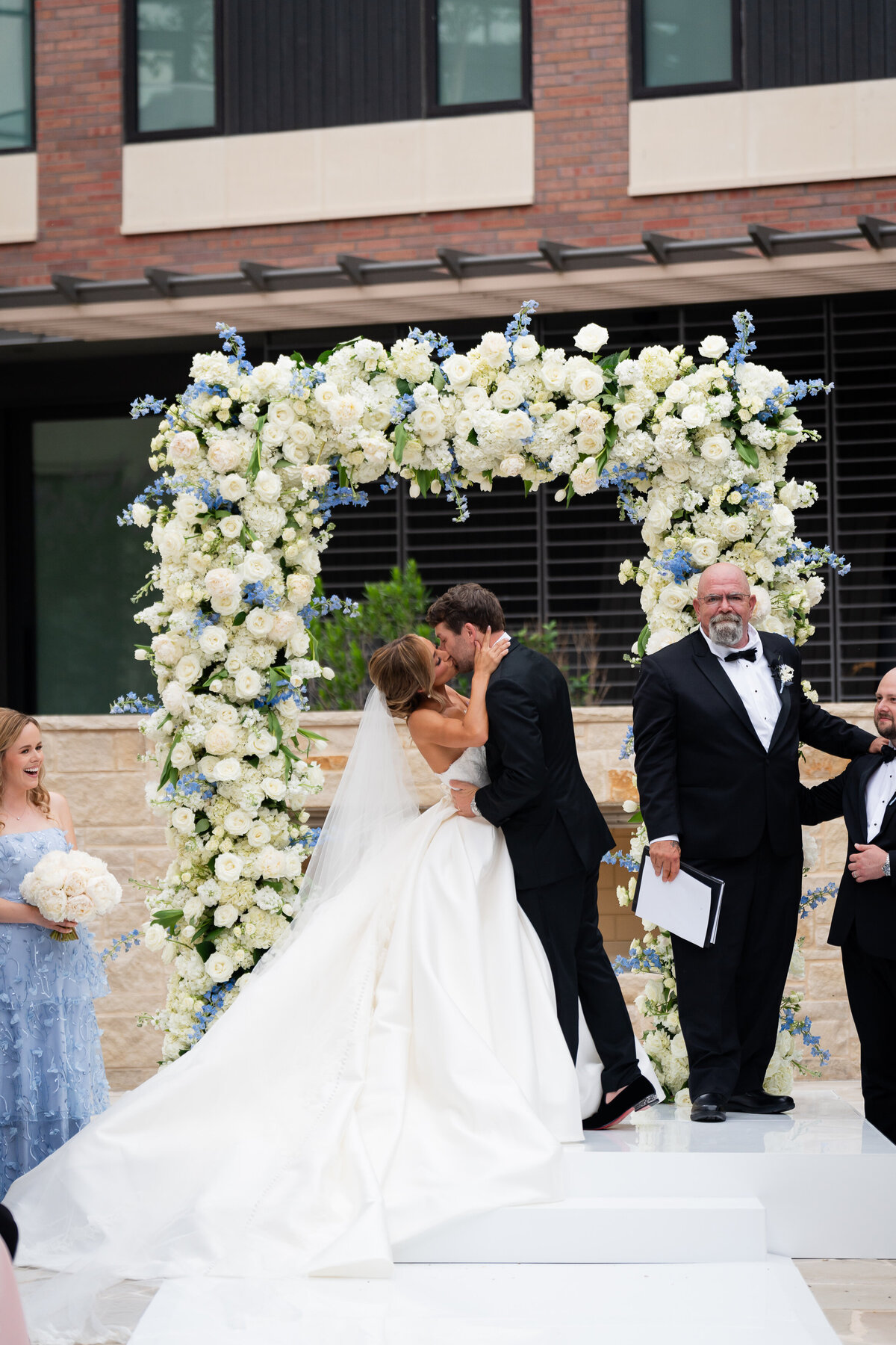 Bowie House Fort Worth Wedding Tracy Autem Paulina Brad-0110