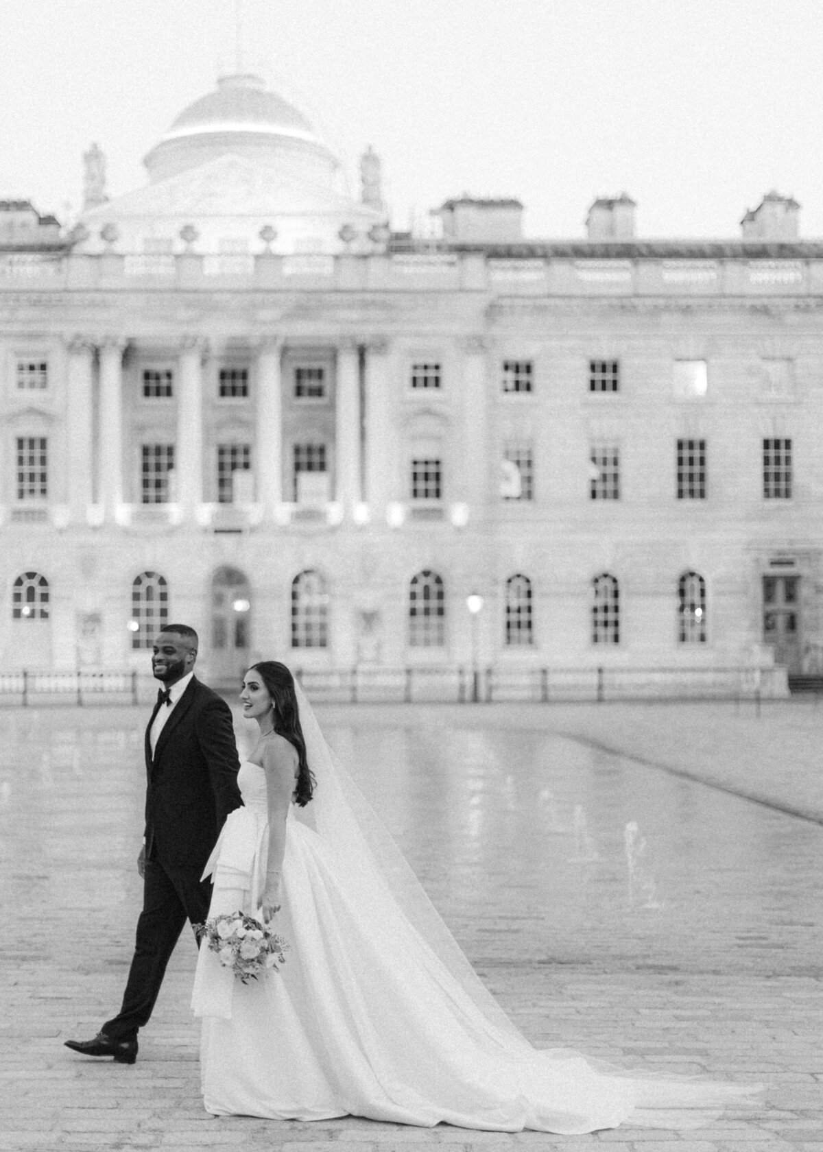 Noor-Tumi-Wedding-Spring-Somerset-House-Chloe-Winstanley-Photography-327