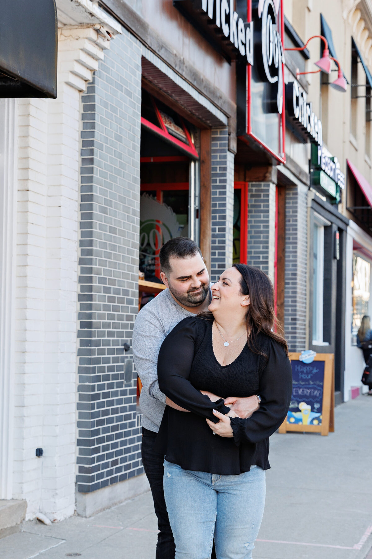 CA009Engagement013