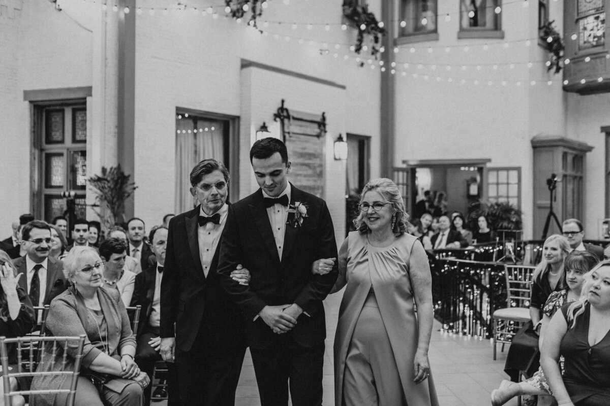 WELLING-FLORES.Wedding.EngineersClub-crmny-35