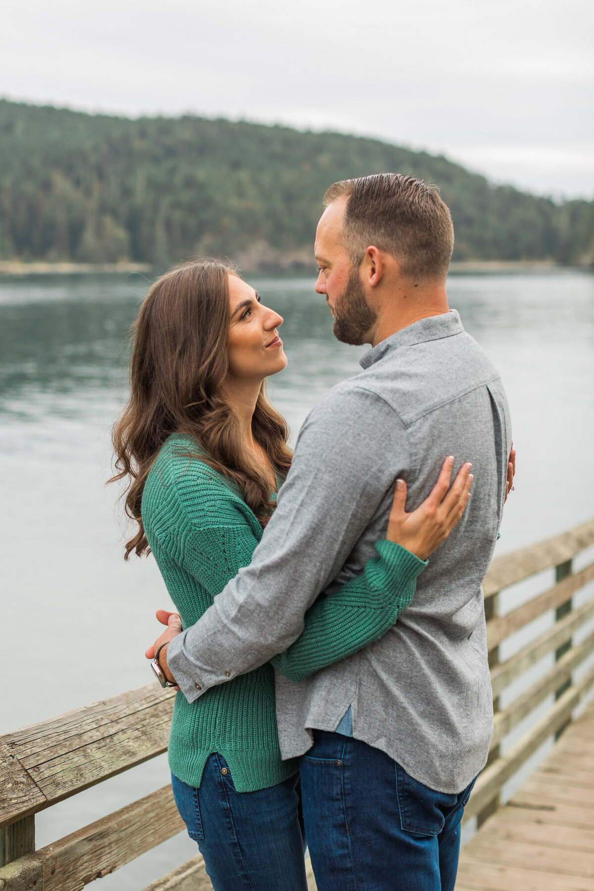 Beach engagement photos at Deception Pass near Seattle colorful fun photo by Joanna Monger Photography