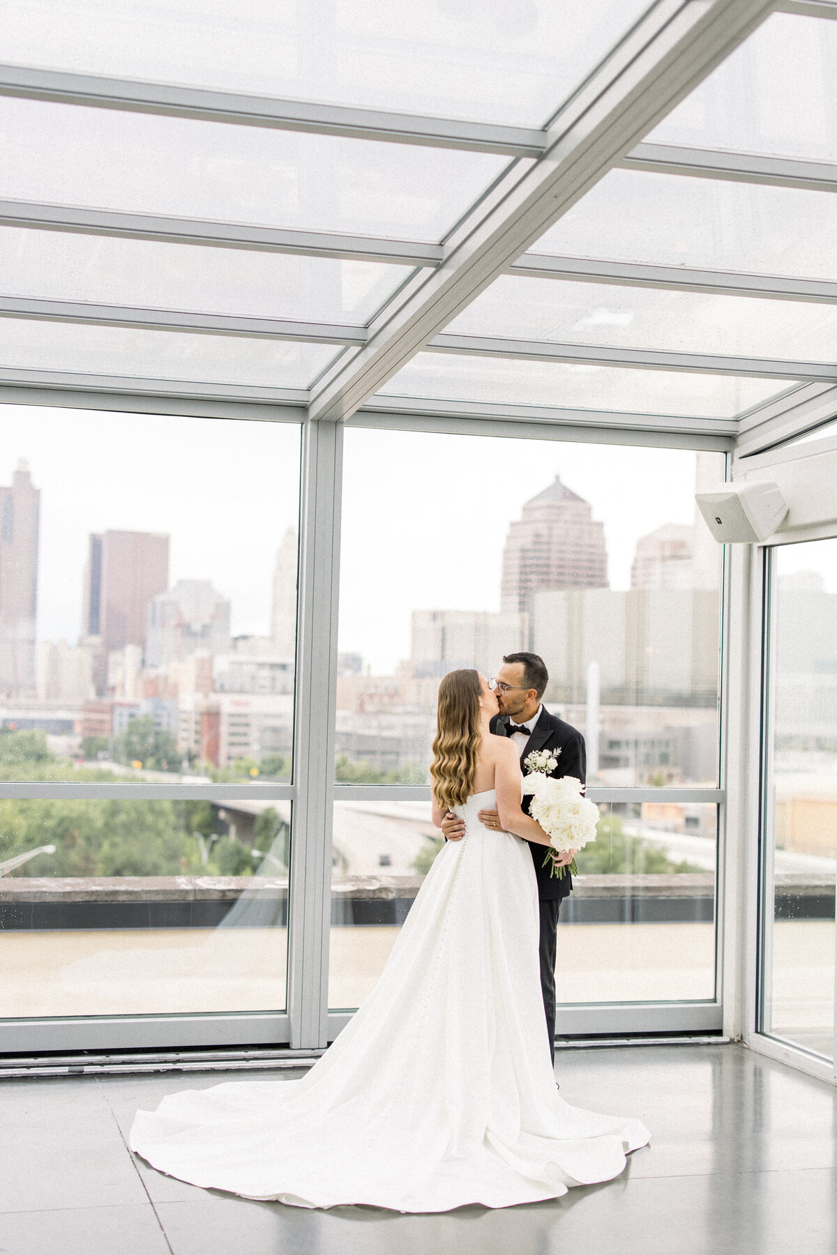Luxury rooftop wedding at Revery North 4th Corridor in Columbus Ohio