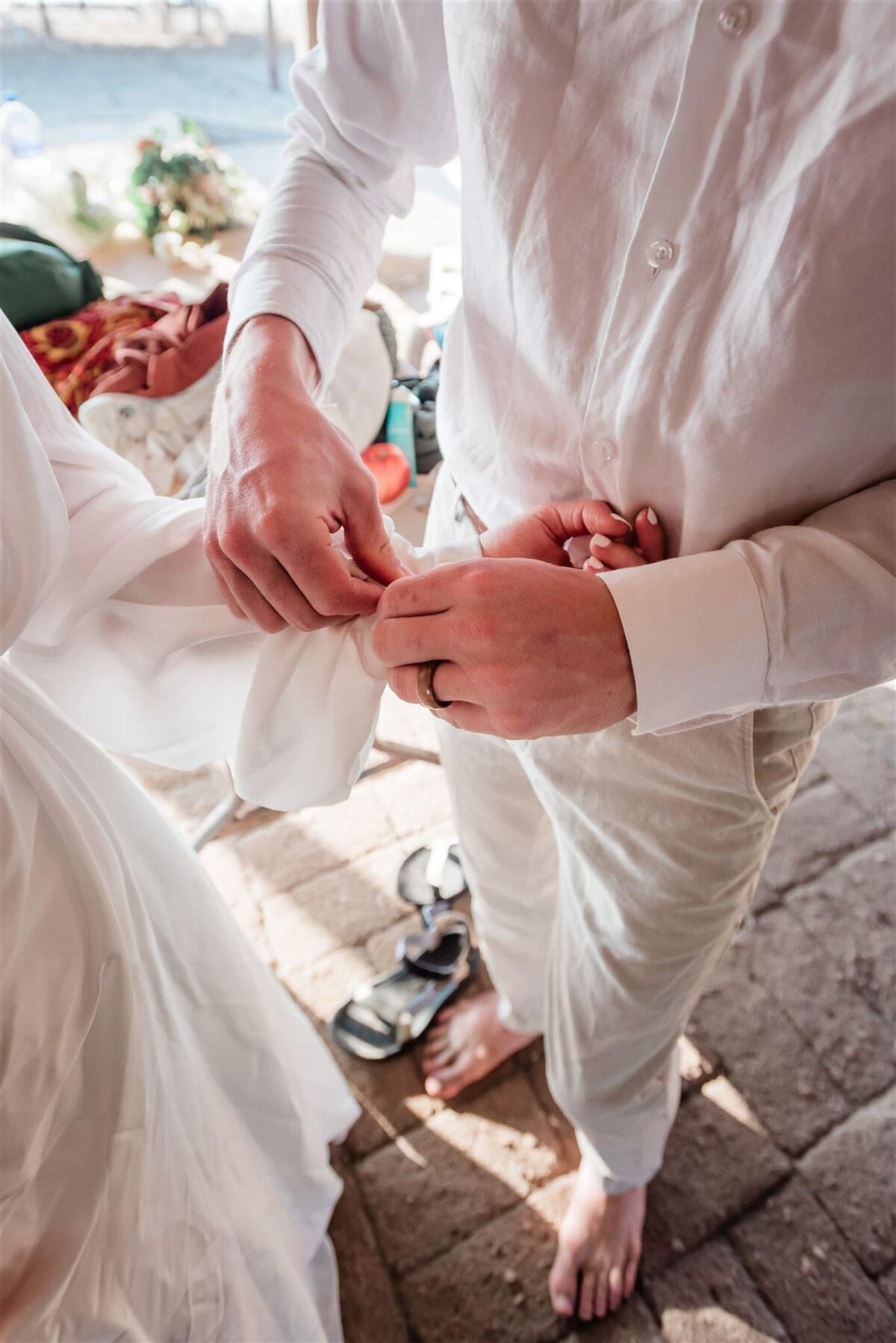 Top-Photographer-for-high-end-adventurous-beach-destination-elopements-in-Mexico-Soul-and-Sky-Weddings-3