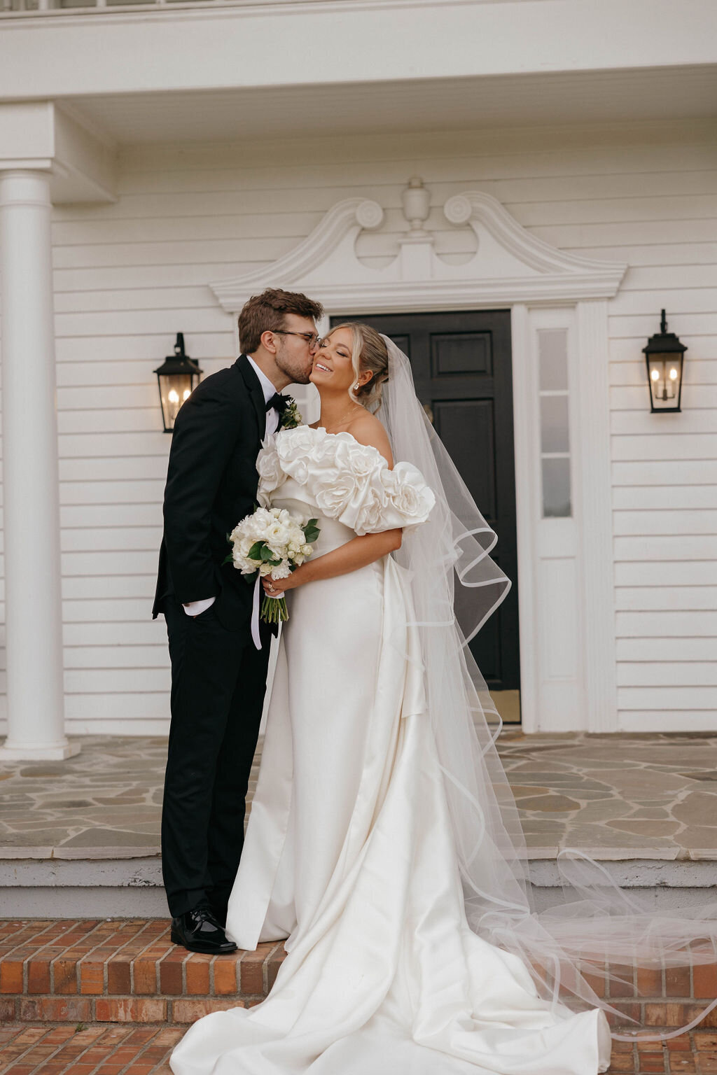 Emily-Hayter-Georgia-Wedding-Photography-Bride-and-Groom4455