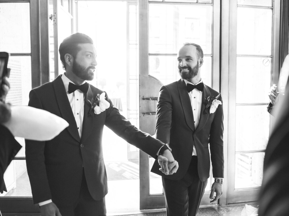 gay-wedding-introduction