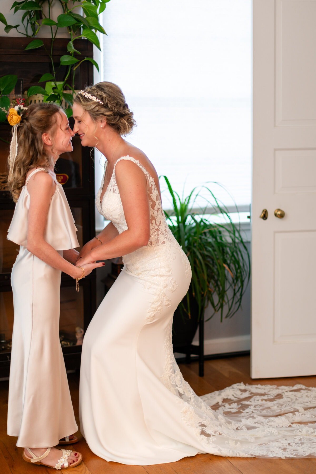 Cheyenne & Harley Wedding Sneak Peeks  (12)