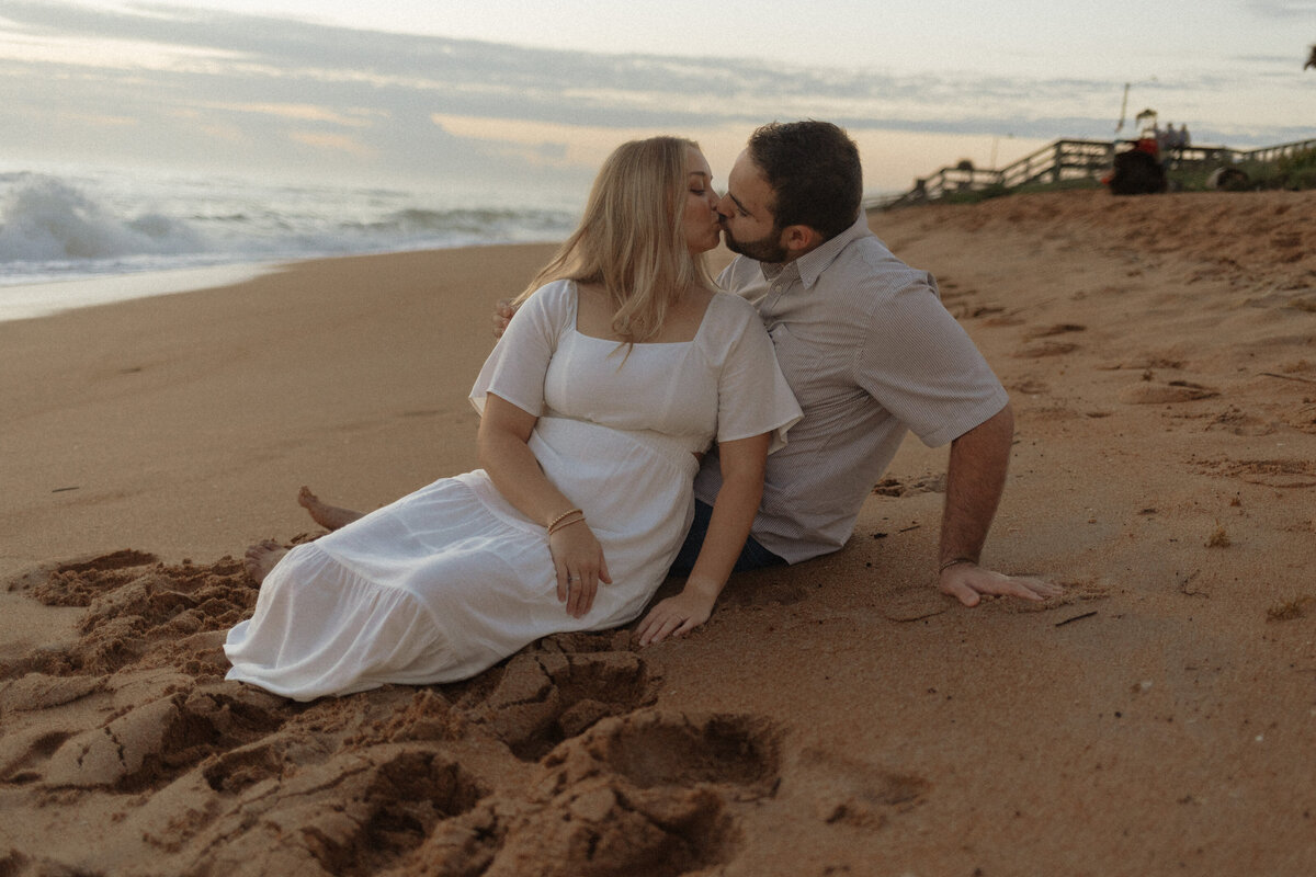 floridabeachcouple-72