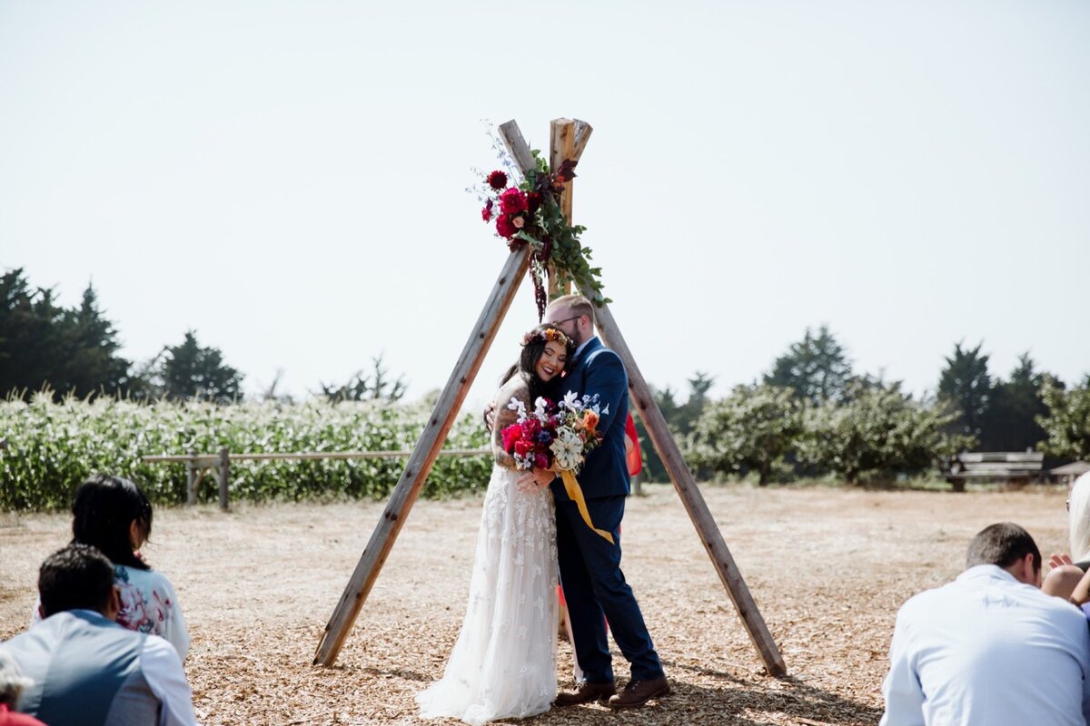 santa-cruz-cowell-ranch-hay-barn-wedding-72